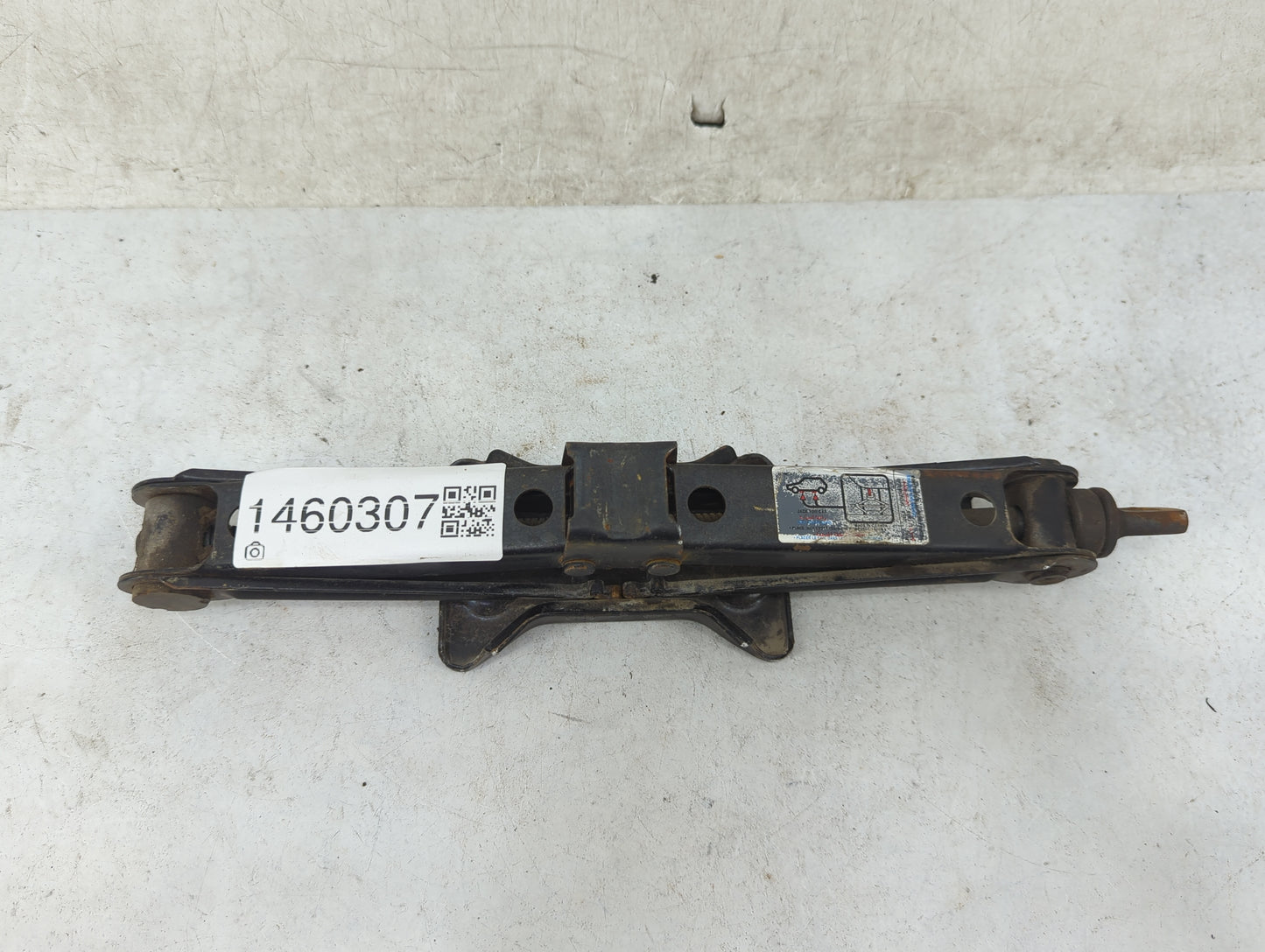 2004 Honda Civic Spare Scissor Car Jack - Oemusedautoparts1.com