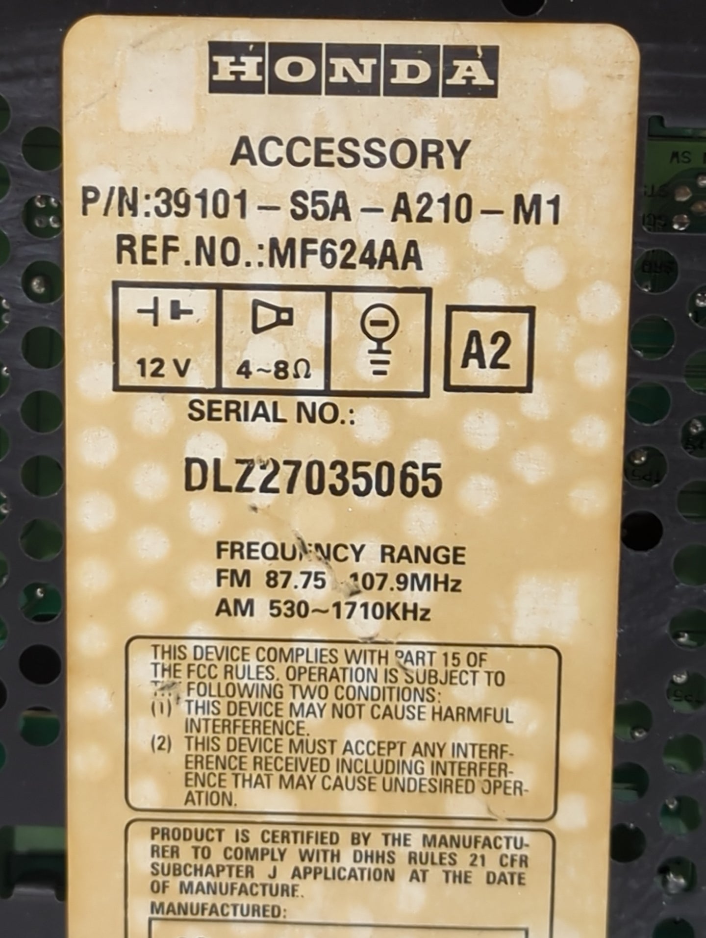 2004-2005 Honda Civic Radio AM FM Cd Player Receiver Replacement P/N:39101-S5A-A210-M1 MF624AA Fits Fits 2004 2005 OEM Used 