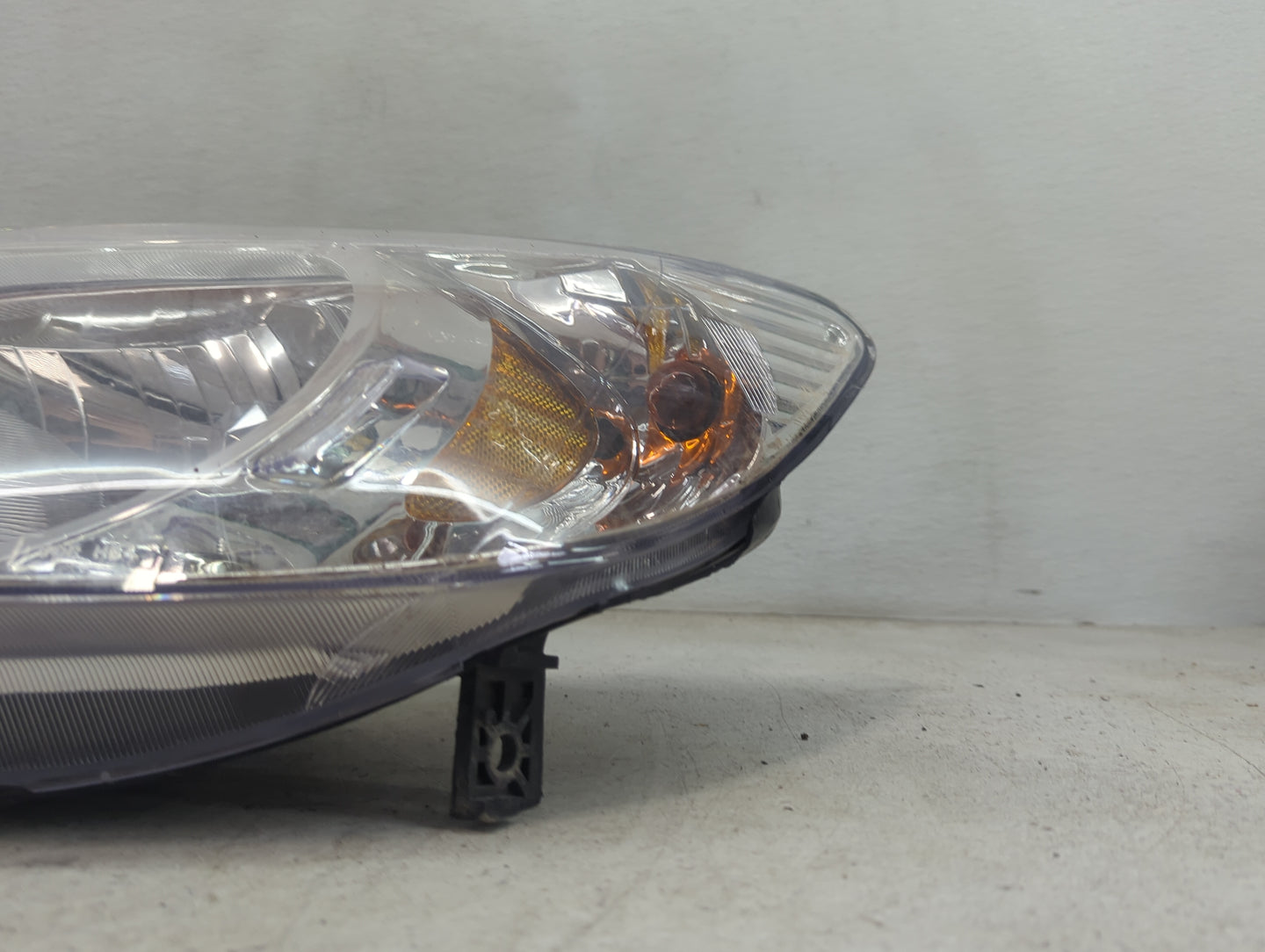 2004 Honda Civic Driver Left Oem Head Light Headlight Lamp - Oemusedautoparts1.com