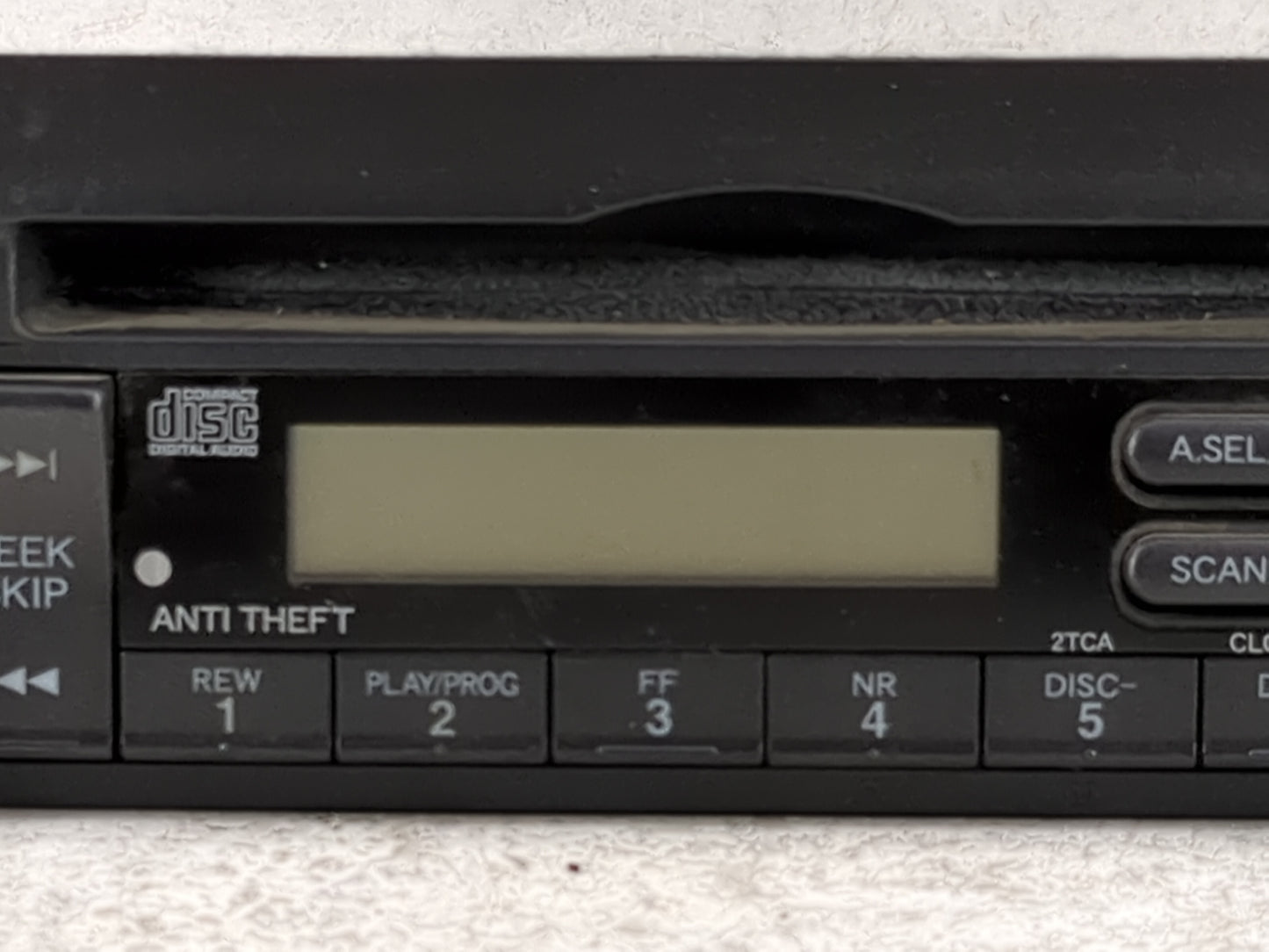 2004-2005 Honda Civic Radio AM FM Cd Player Receiver Replacement P/N:39101-S5A-A210-M1 MF624AA Fits Fits 2004 2005 OEM Used 