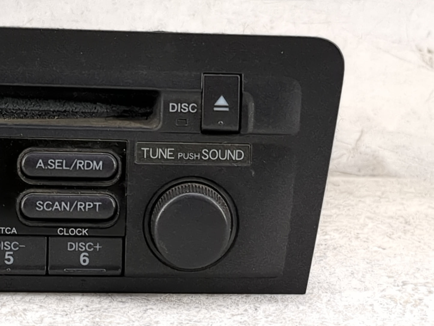 2004-2005 Honda Civic Radio AM FM Cd Player Receiver Replacement P/N:39101-S5A-A210-M1 MF624AA Fits Fits 2004 2005 OEM Used 