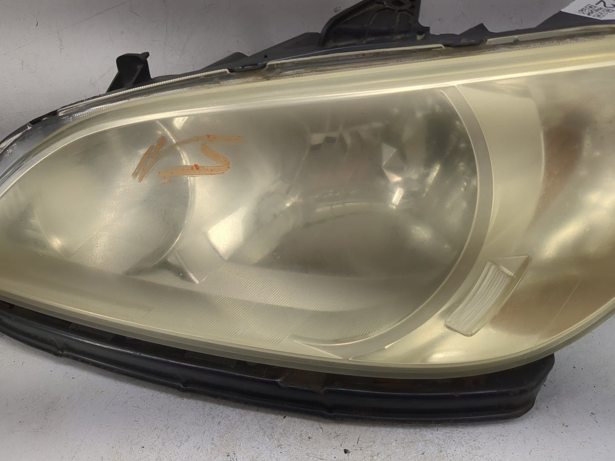 2004-2005 Honda Civic Driver Left Oem Head Light Headlight Lamp 1501012 - Oemusedautoparts1.com