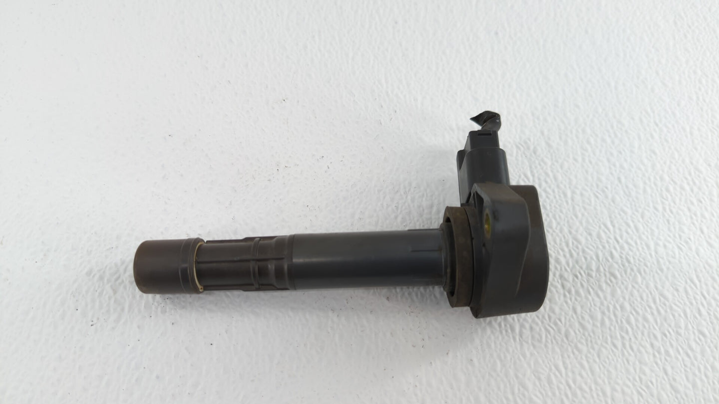 2001-2005 Honda Civic Ignition Coil Igniter Pack - Oemusedautoparts1.com