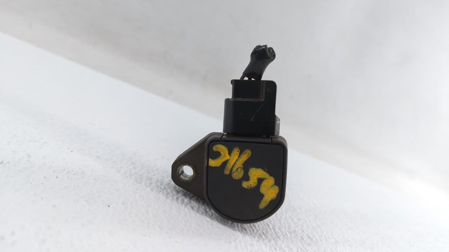2001-2005 Honda Civic Ignition Coil Igniter Pack - Oemusedautoparts1.com
