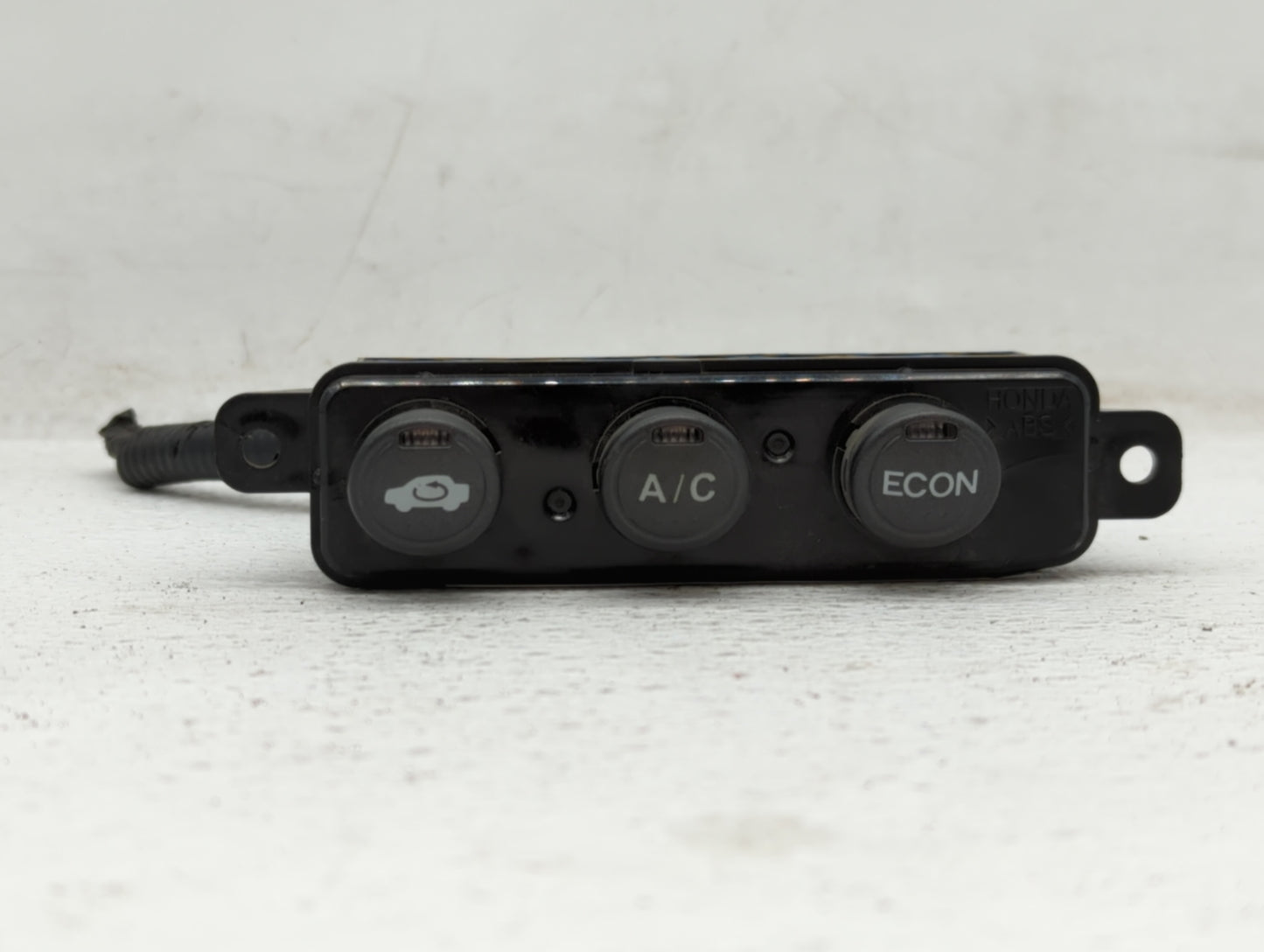 2003-2005 Honda Civic Climate Control Module Temperature AC/Heater Replacement P/N:NH-376L Fits Fits 2003 2004 2005 OEM Used