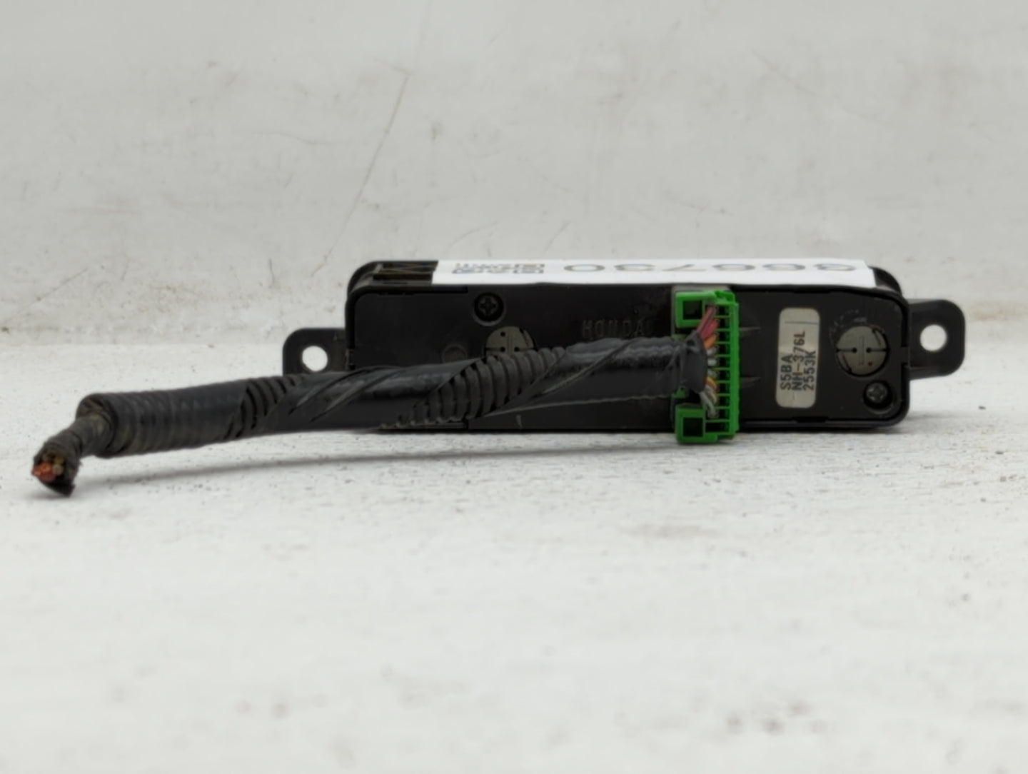 2003-2005 Honda Civic Climate Control Module Temperature AC/Heater Replacement P/N:NH-376L Fits Fits 2003 2004 2005 OEM Used