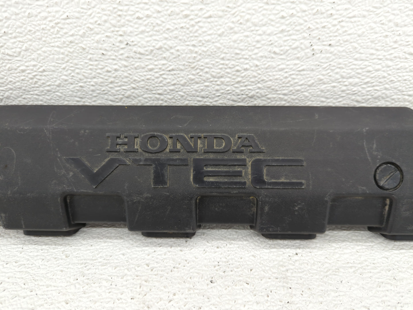 2004 Honda Civic Engine Cover - Oemusedautoparts1.com