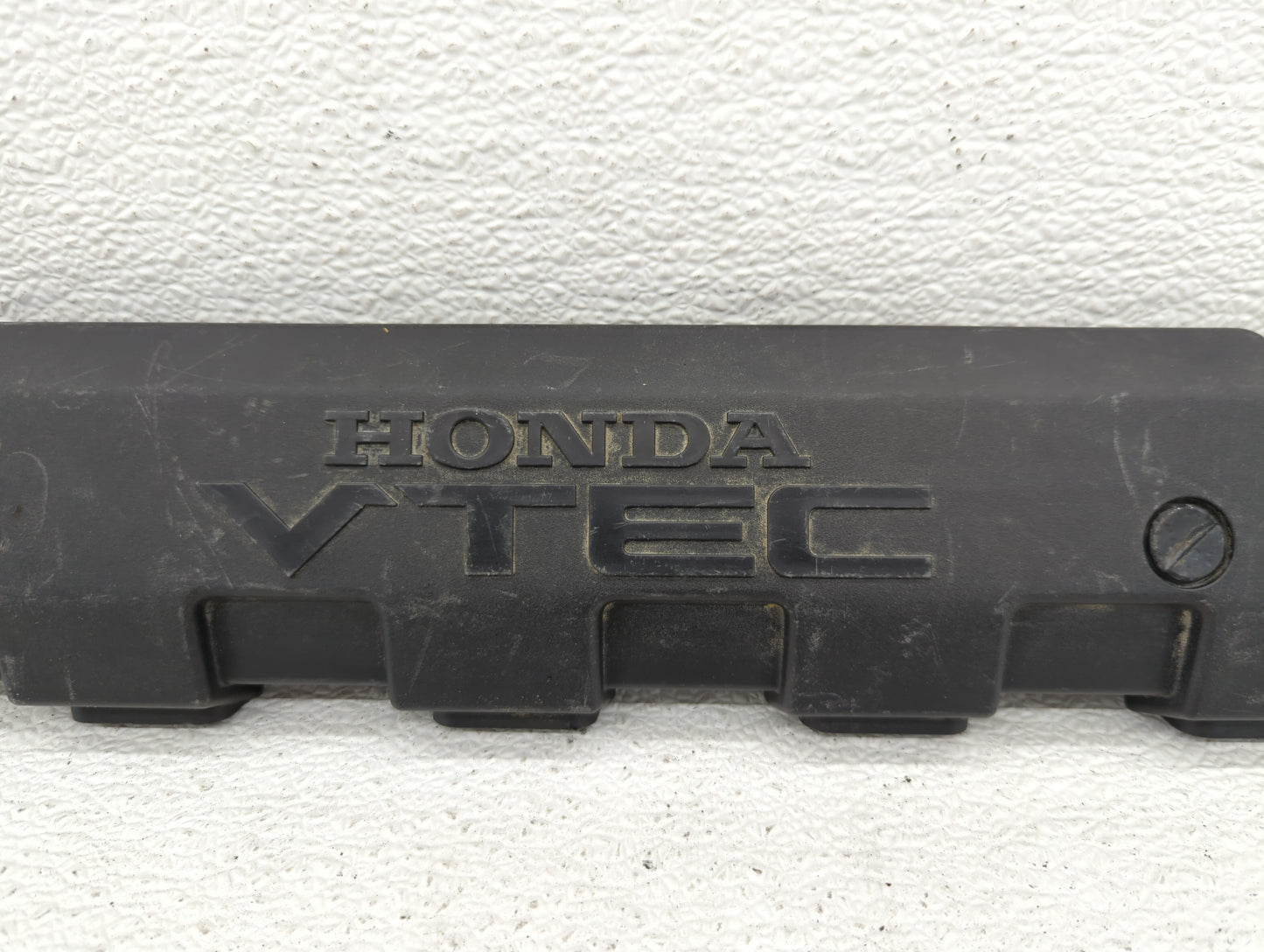 2004 Honda Civic Engine Cover - Oemusedautoparts1.com