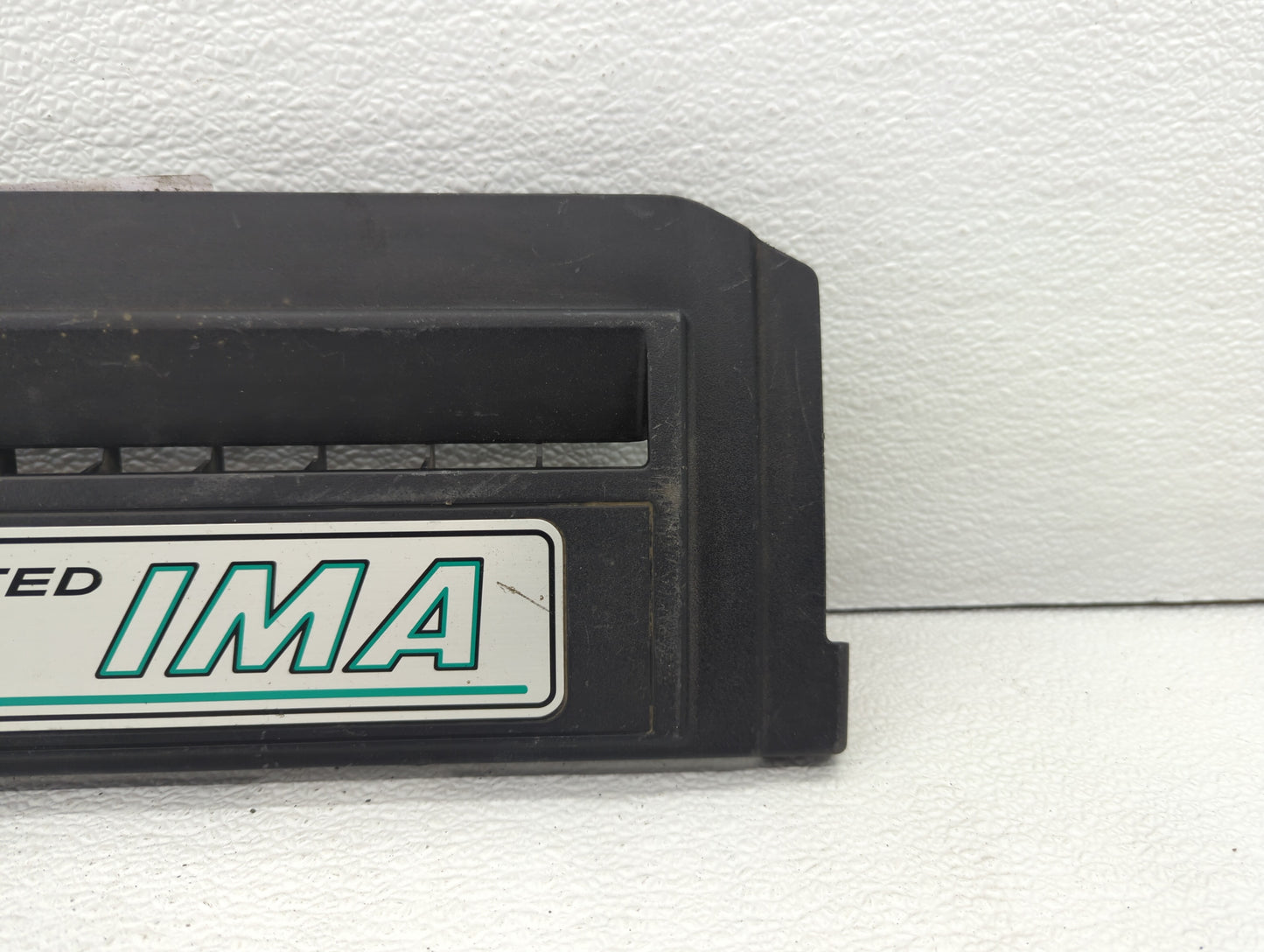 2004 Honda Civic Engine Cover - Oemusedautoparts1.com