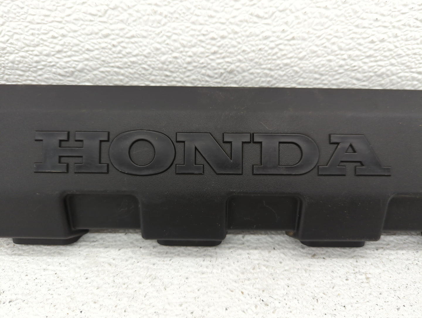 2004 Honda Civic Engine Cover - Oemusedautoparts1.com