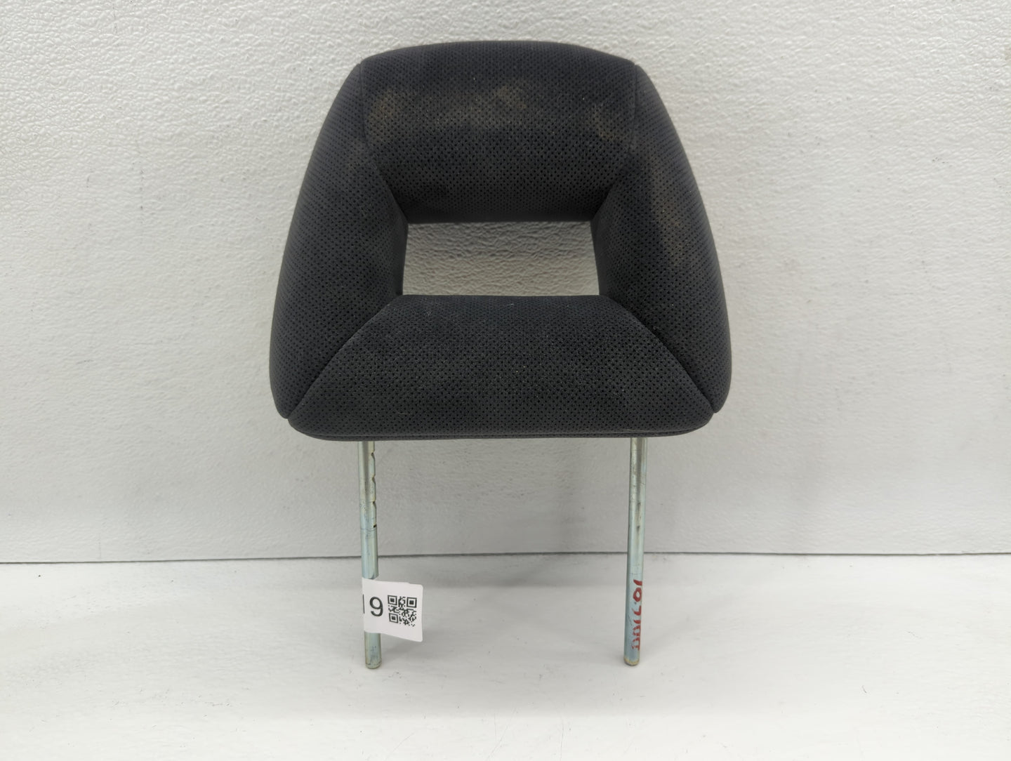 2001-2005 Honda Civic Headrest Head Rest Front Driver Passenger Seat Fits Fits 2001 2002 2003 2004 2005 OEM Used Auto Parts 