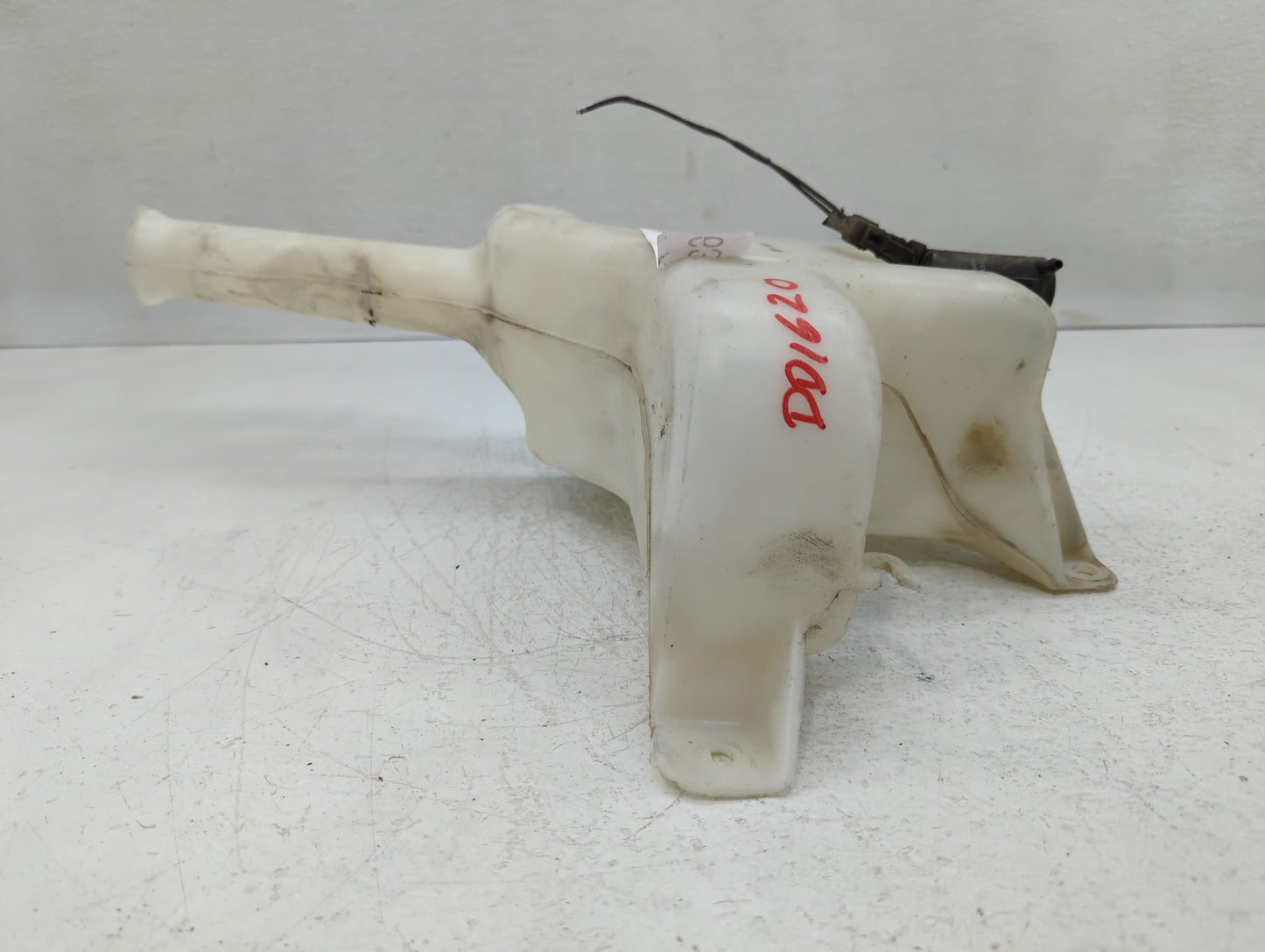 2004-2005 Honda Civic Windshield Washer Fluid Reservoir Bottle Oem - Oemusedautoparts1.com