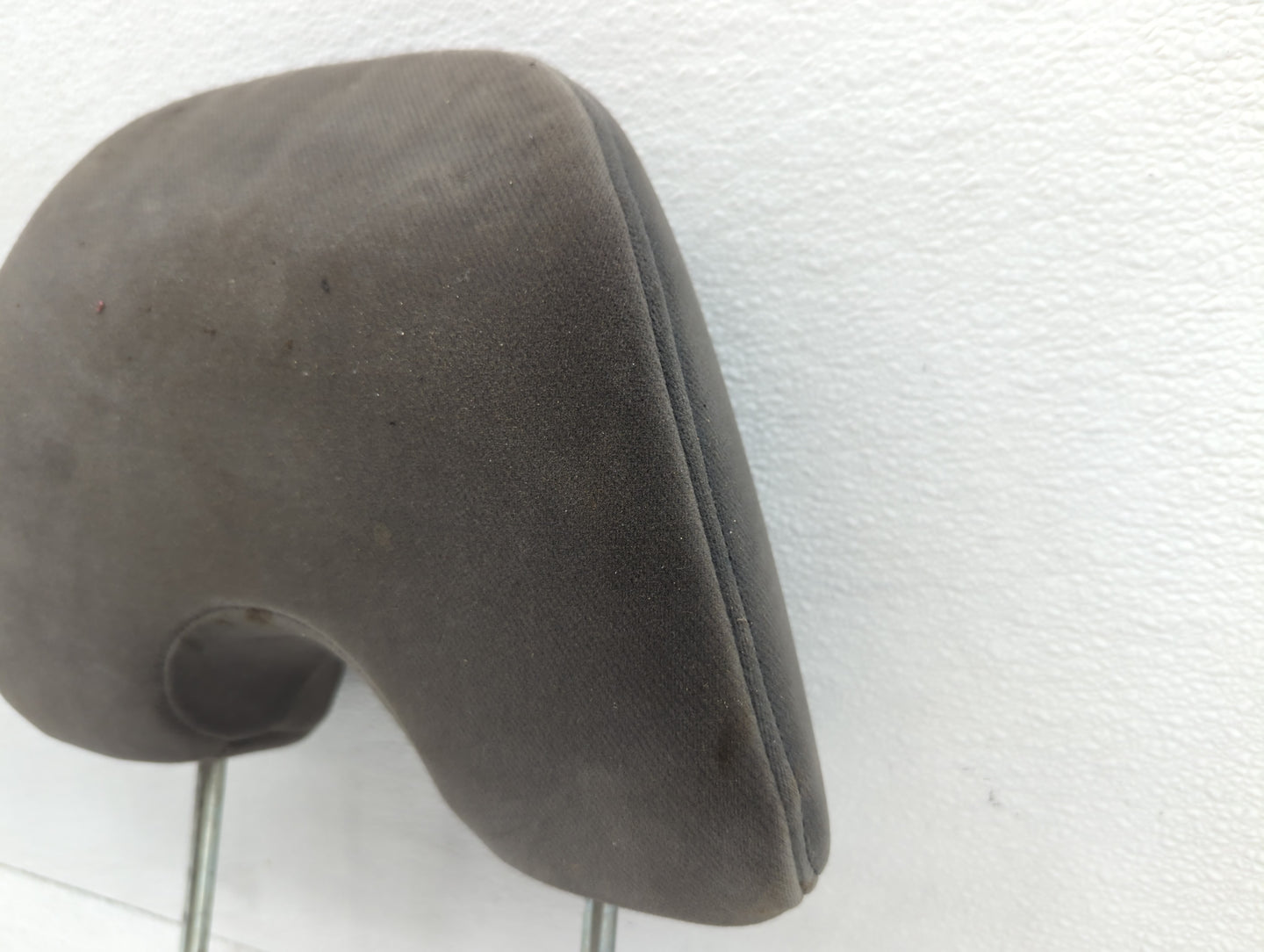2002-2005 Honda Civic Headrest Head Rest Front Driver Passenger Seat - Oemusedautoparts1.com