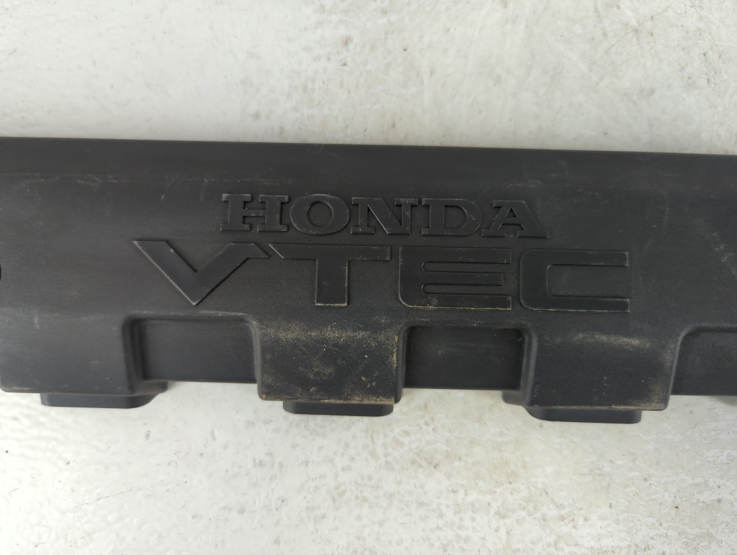 2004 Honda Civic Engine Cover - Oemusedautoparts1.com