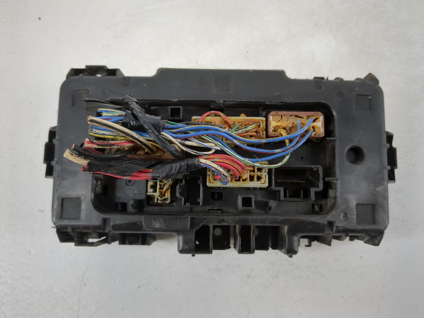 2001-2005 Honda Civic Fusebox Fuse Box Panel Relay Module Fits Fits 2001 2002 2003 2004 2005 OEM Used Auto Parts - Oemusedau