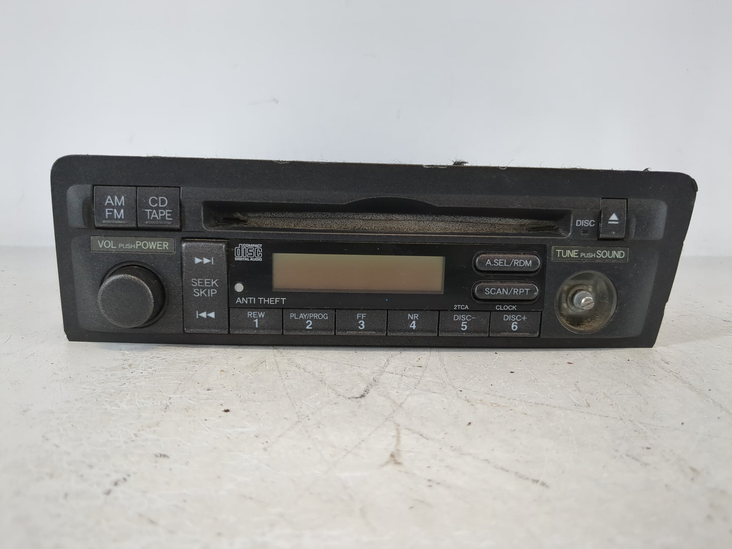 2004-2005 Honda Civic Radio AM FM Cd Player Receiver Replacement P/N:39101-S5A-A210-M1 Fits Fits 2004 2005 OEM Used Auto Par