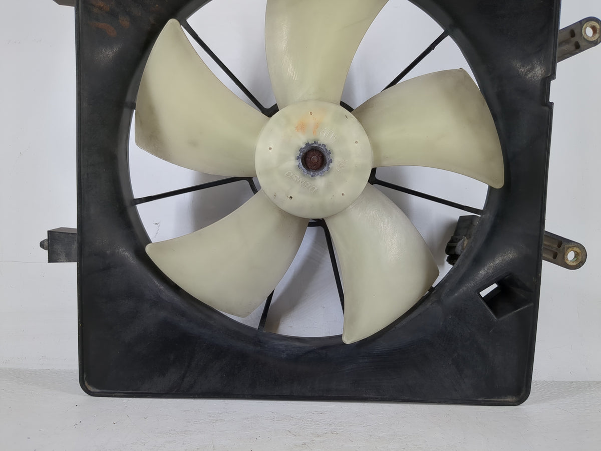 2001-2005 Honda Civic Electric Radiator Cooling Fan Motor Assembly - Oemusedautoparts1.com