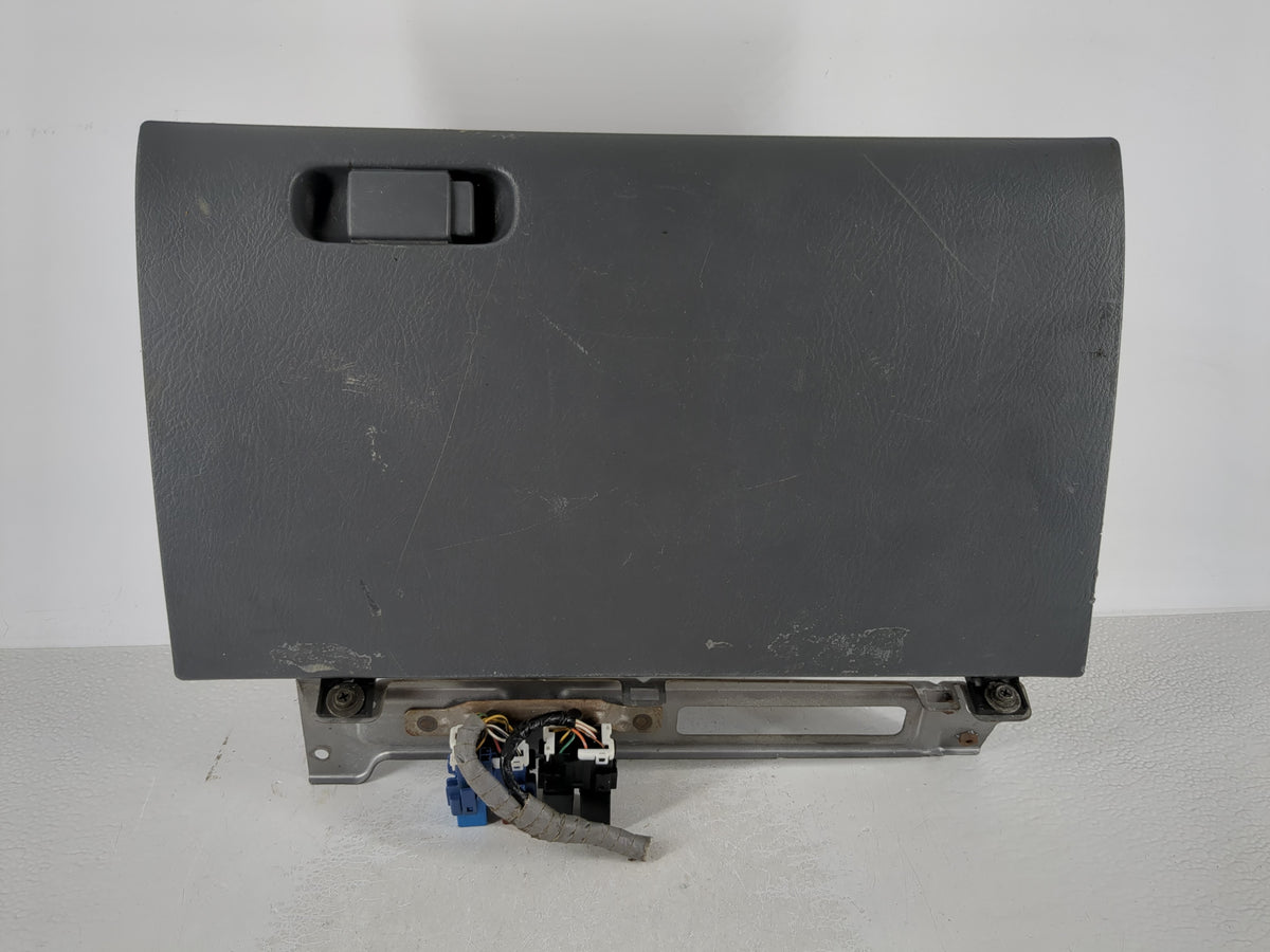 2004 Honda Civic Passenger Glove Box Door Storage Compartment 956362 - Oemusedautoparts1.com