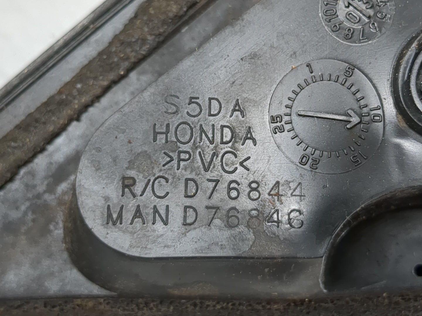 2001-2005 Honda Civic Passenger Right Side View Manual Door Mirror Black - Oemusedautoparts1.com