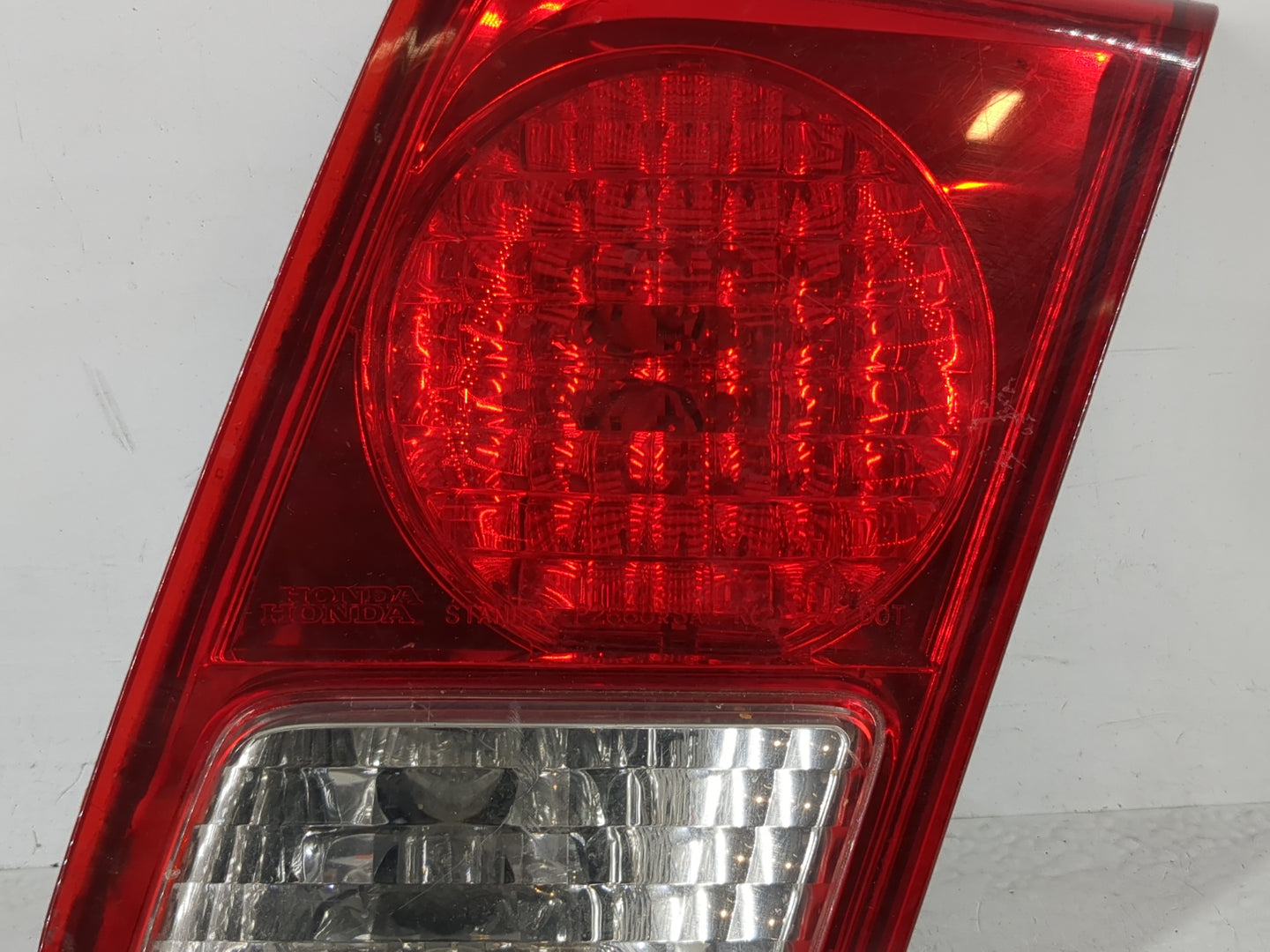 2003-2005 Honda Civic Driver Left Side Deck Lid Mounted Tail Light 993587 - Oemusedautoparts1.com