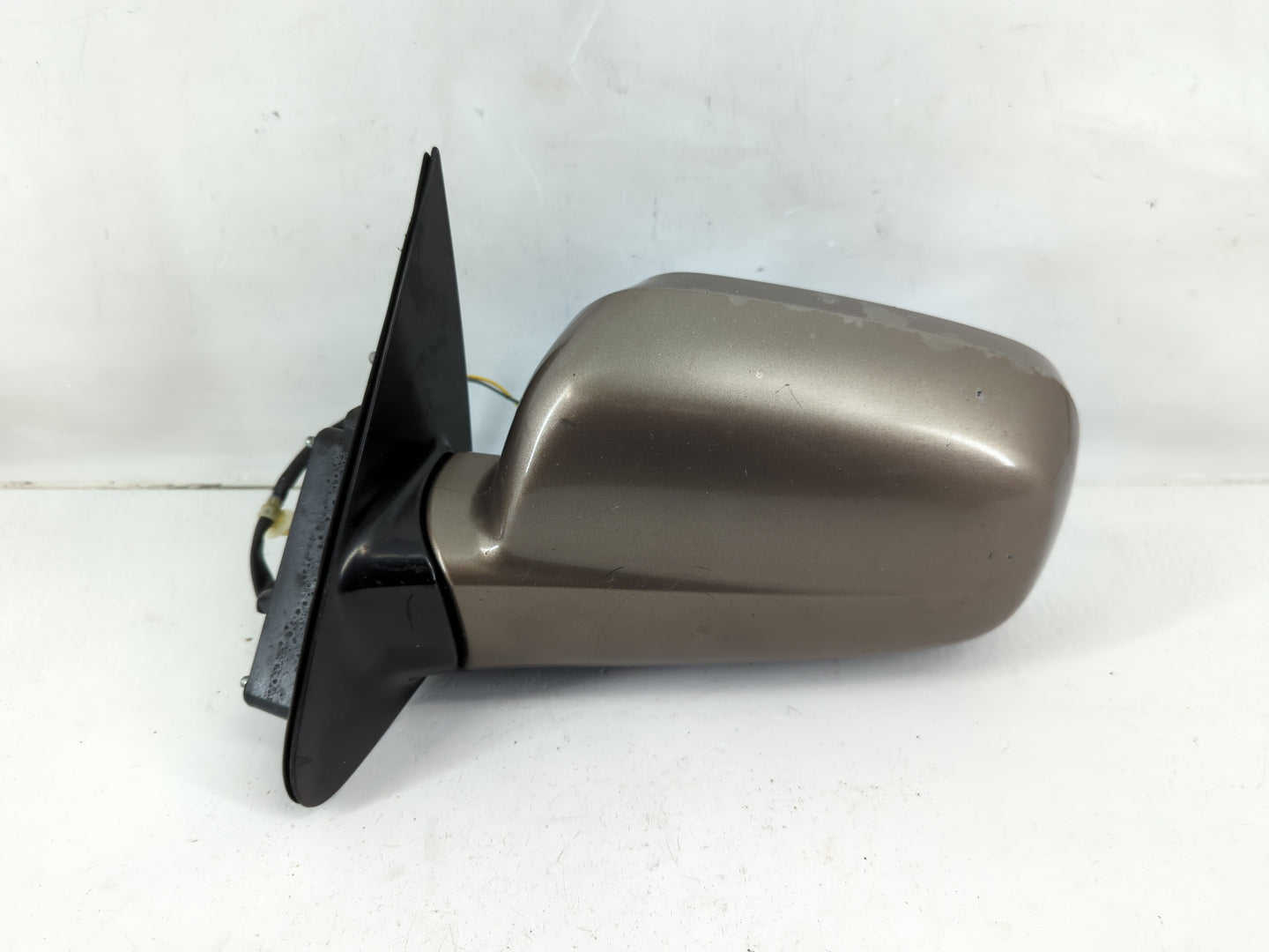 2002-2006 Honda Cr-v Driver Left Side View Manual Door Mirror - Oemusedautoparts1.com