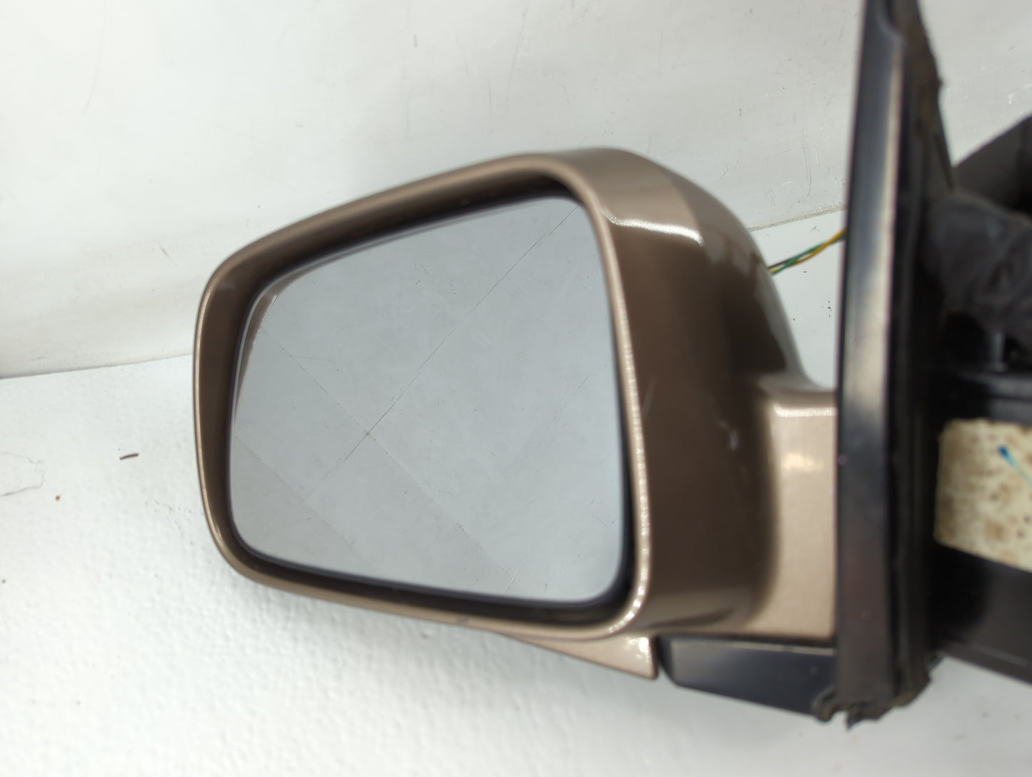 2002-2006 Honda Cr-v Driver Left Side View Manual Door Mirror - Oemusedautoparts1.com