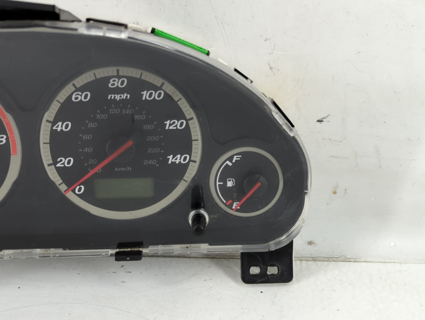 2004 Honda Cr-V Instrument Cluster Speedometer Gauges Fits OEM Used Auto Parts - Oemusedautoparts1.com