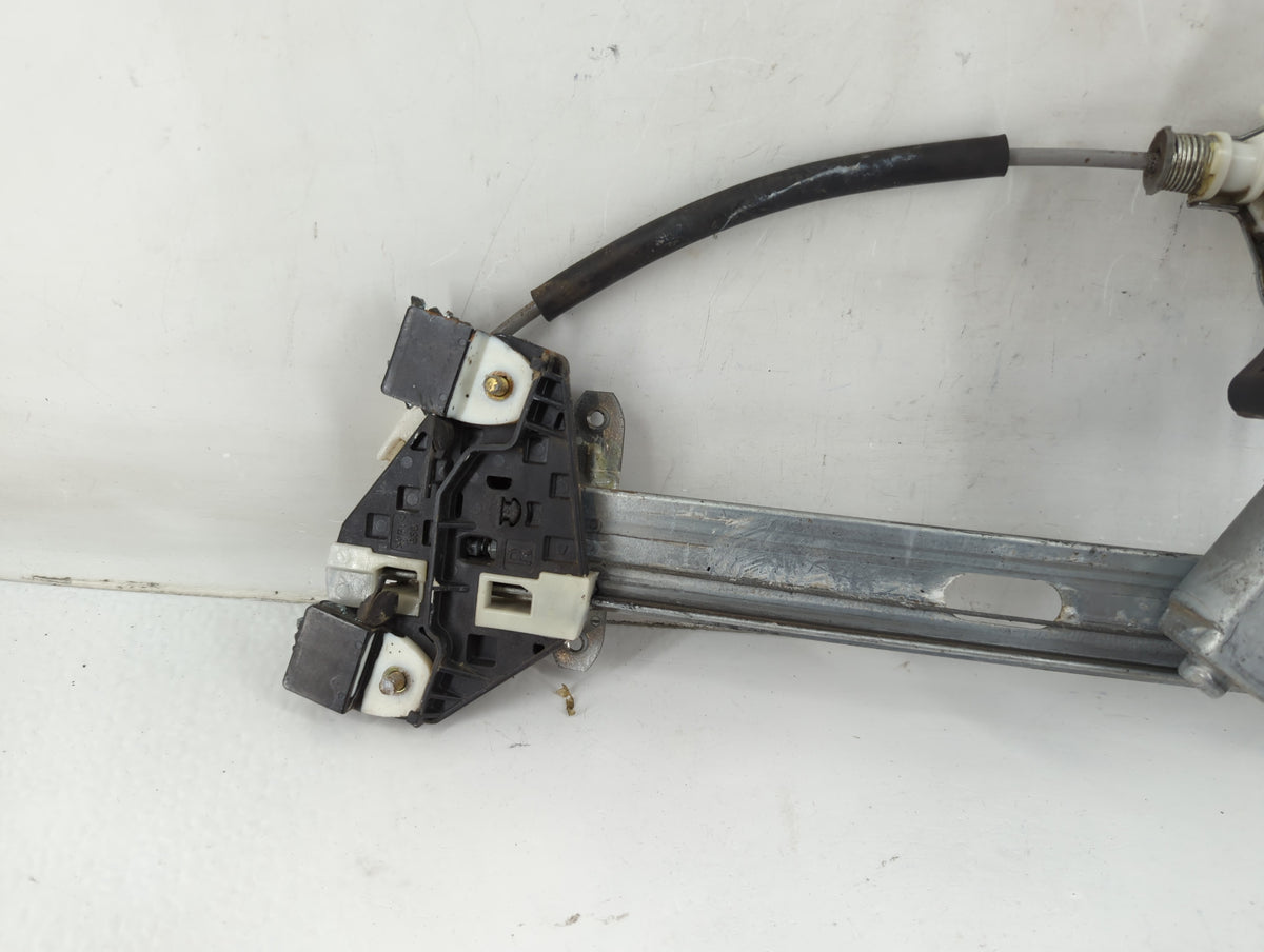 2002-2006 Honda Cr-v Used Window Regulator Passenger Front - Oemusedautoparts1.com