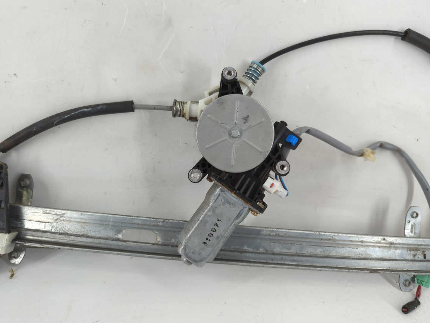 2002-2006 Honda Cr-v Used Window Regulator Passenger Front - Oemusedautoparts1.com