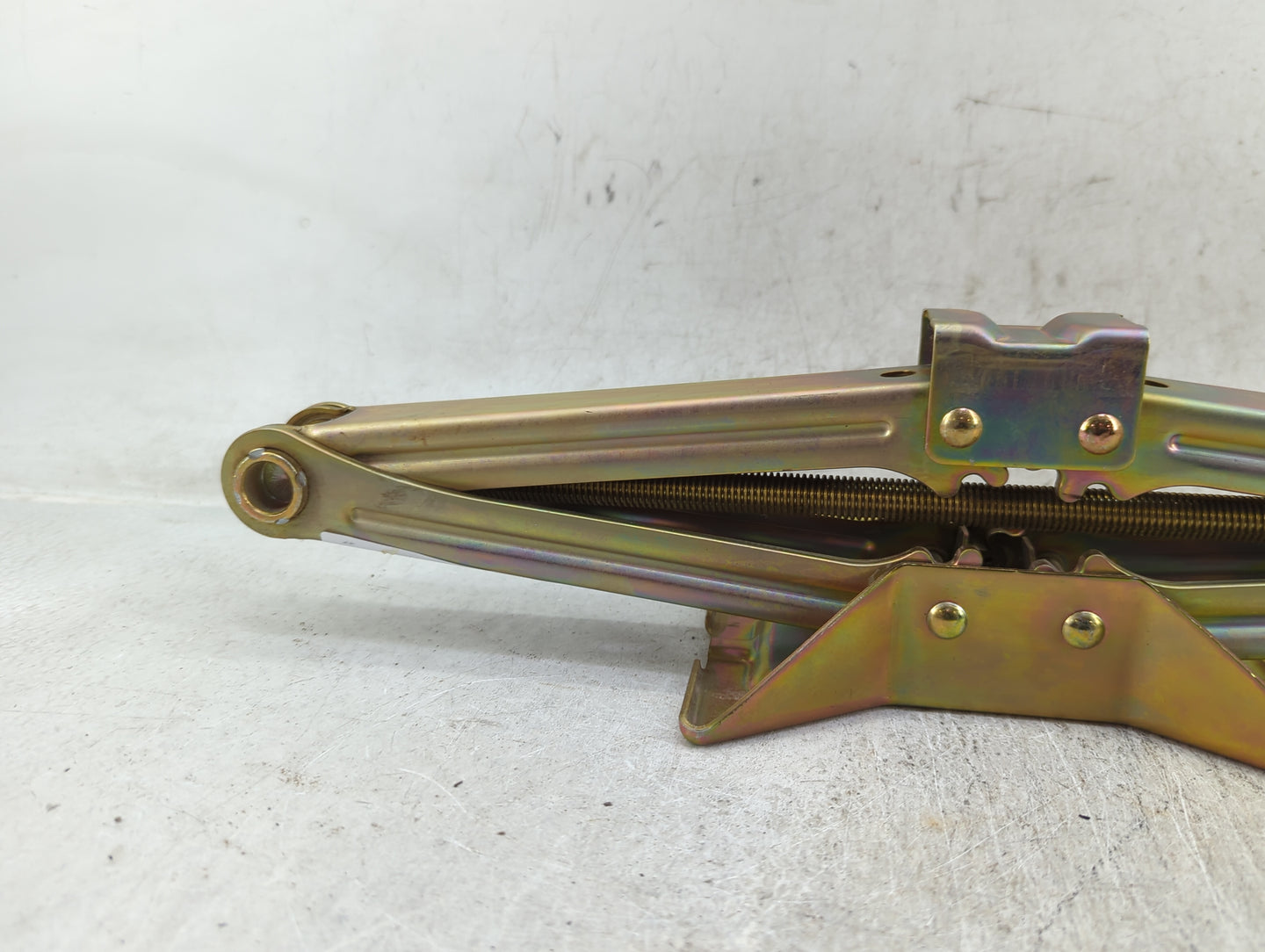 2004 Honda Cr-v Spare Scissor Car Jack - Oemusedautoparts1.com
