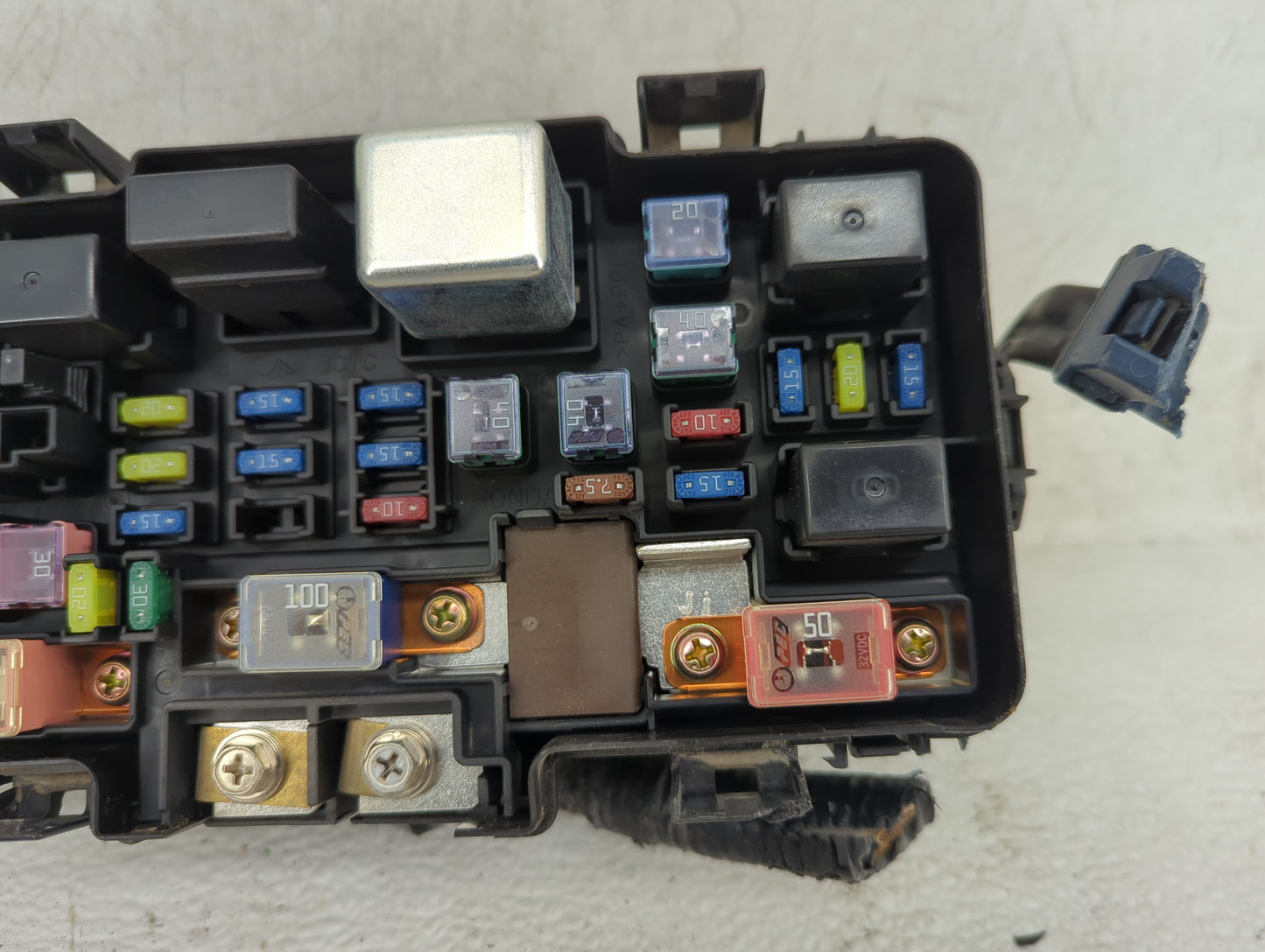 2002-2004 Honda Cr-V Fusebox Fuse Box Panel Relay Module Fits Fits 2002 2003 2004 OEM Used Auto Parts - Oemusedautoparts1.co