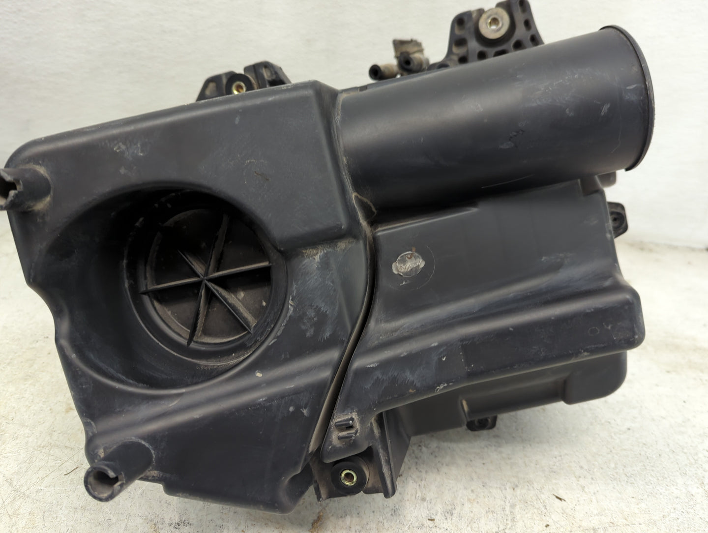 2002-2006 Honda Cr-v Air Cleaner Intake-duct Hose Tube - Oemusedautoparts1.com