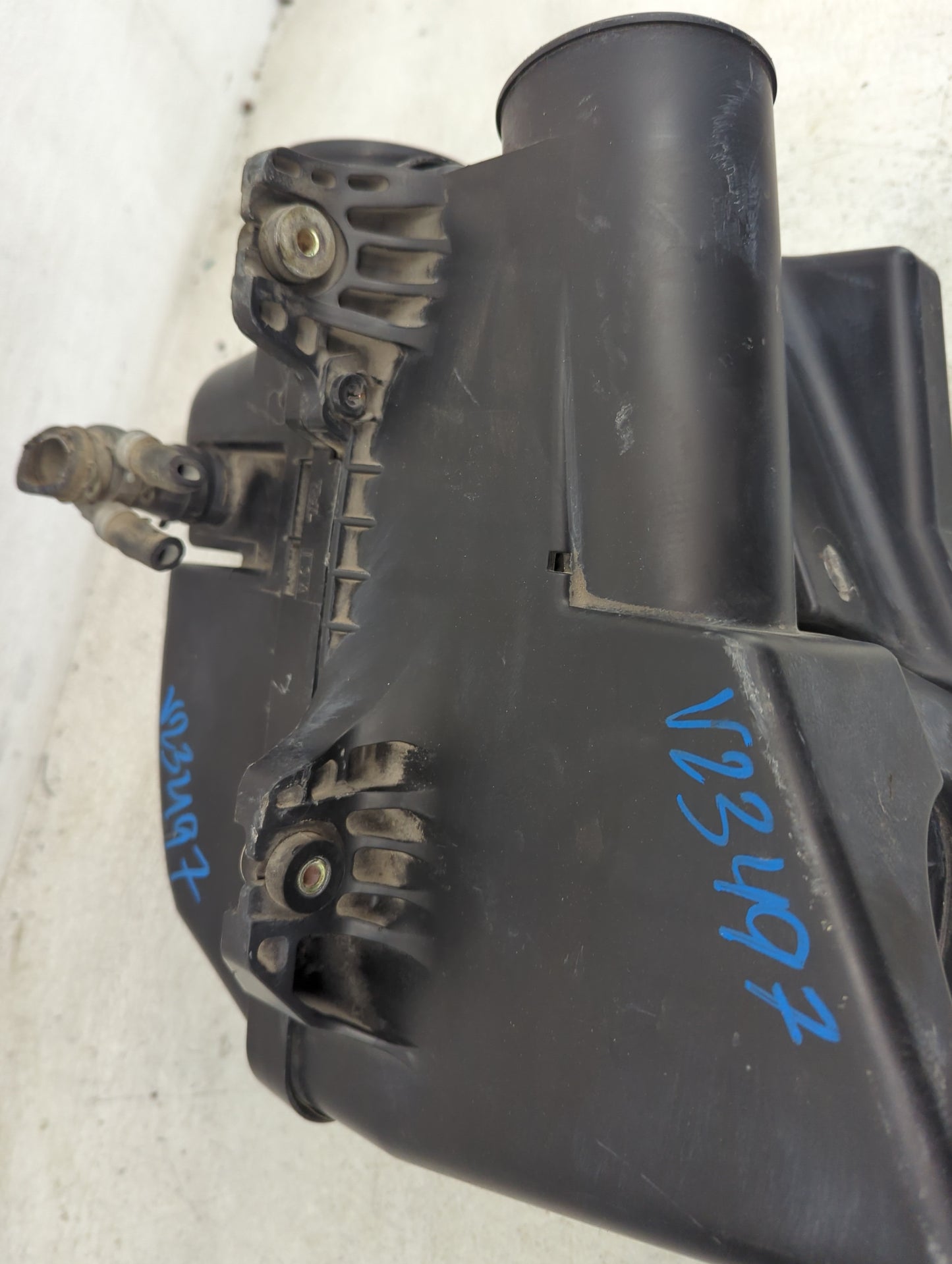 2002-2006 Honda Cr-v Air Cleaner Intake-duct Hose Tube - Oemusedautoparts1.com