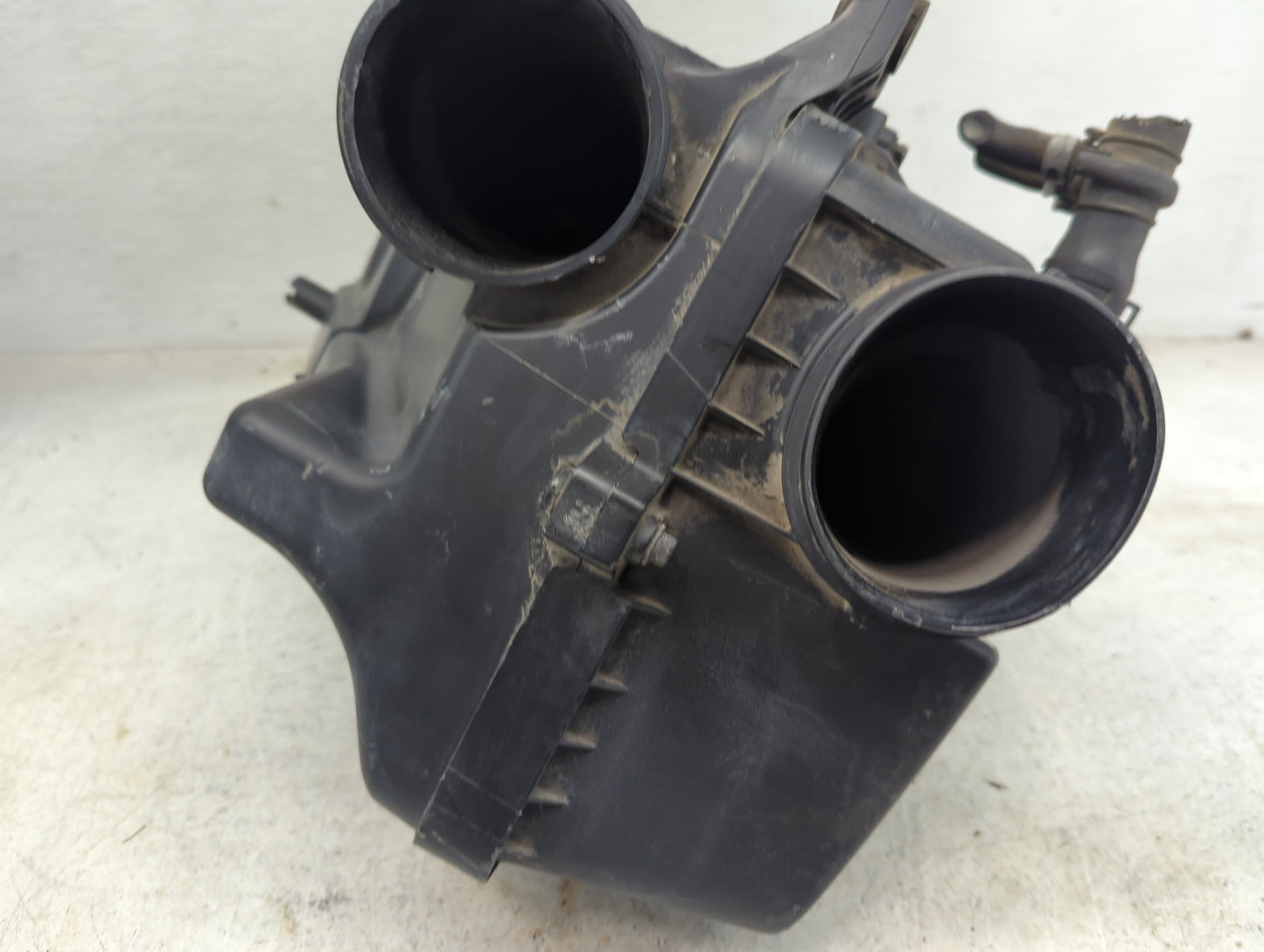2002-2006 Honda Cr-v Air Cleaner Intake-duct Hose Tube - Oemusedautoparts1.com