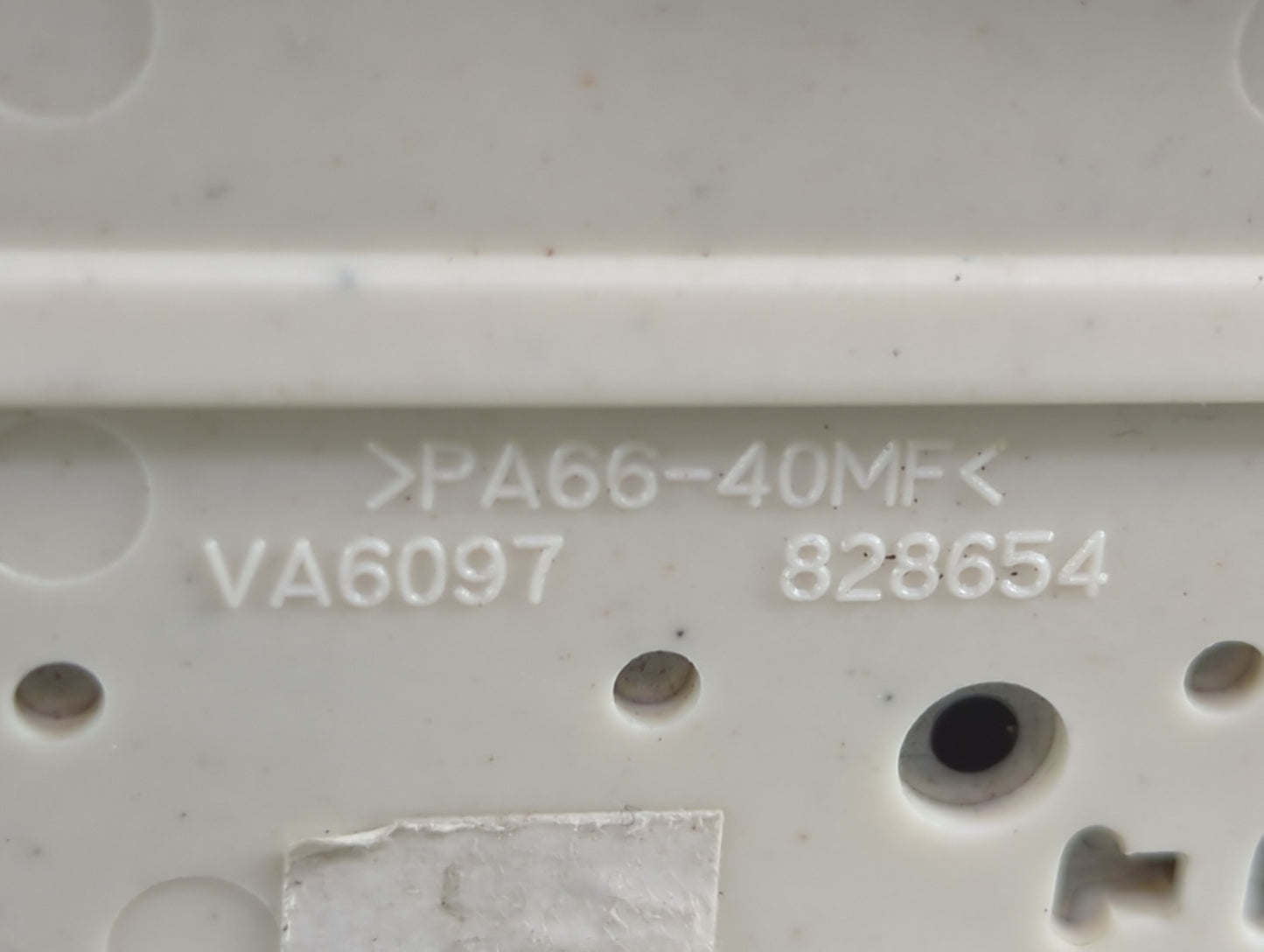 2004 Honda Cr-v Overhead Roof Console - Oemusedautoparts1.com