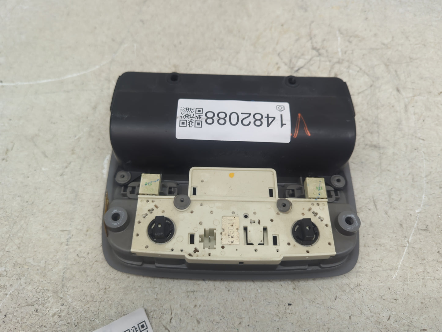 2004 Honda Cr-v Overhead Roof Console Gray - Oemusedautoparts1.com