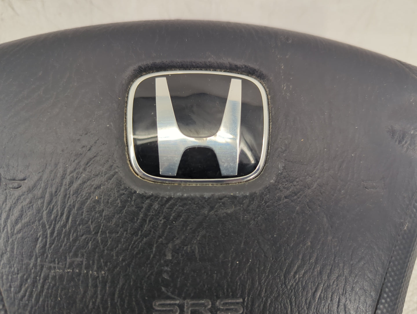 2004 Honda Crv Air Bag Driver Left Steering Wheel Mounted P/N:77800-S9A-A81 HE0007608 Fits OEM Used Auto Parts - Oemusedauto