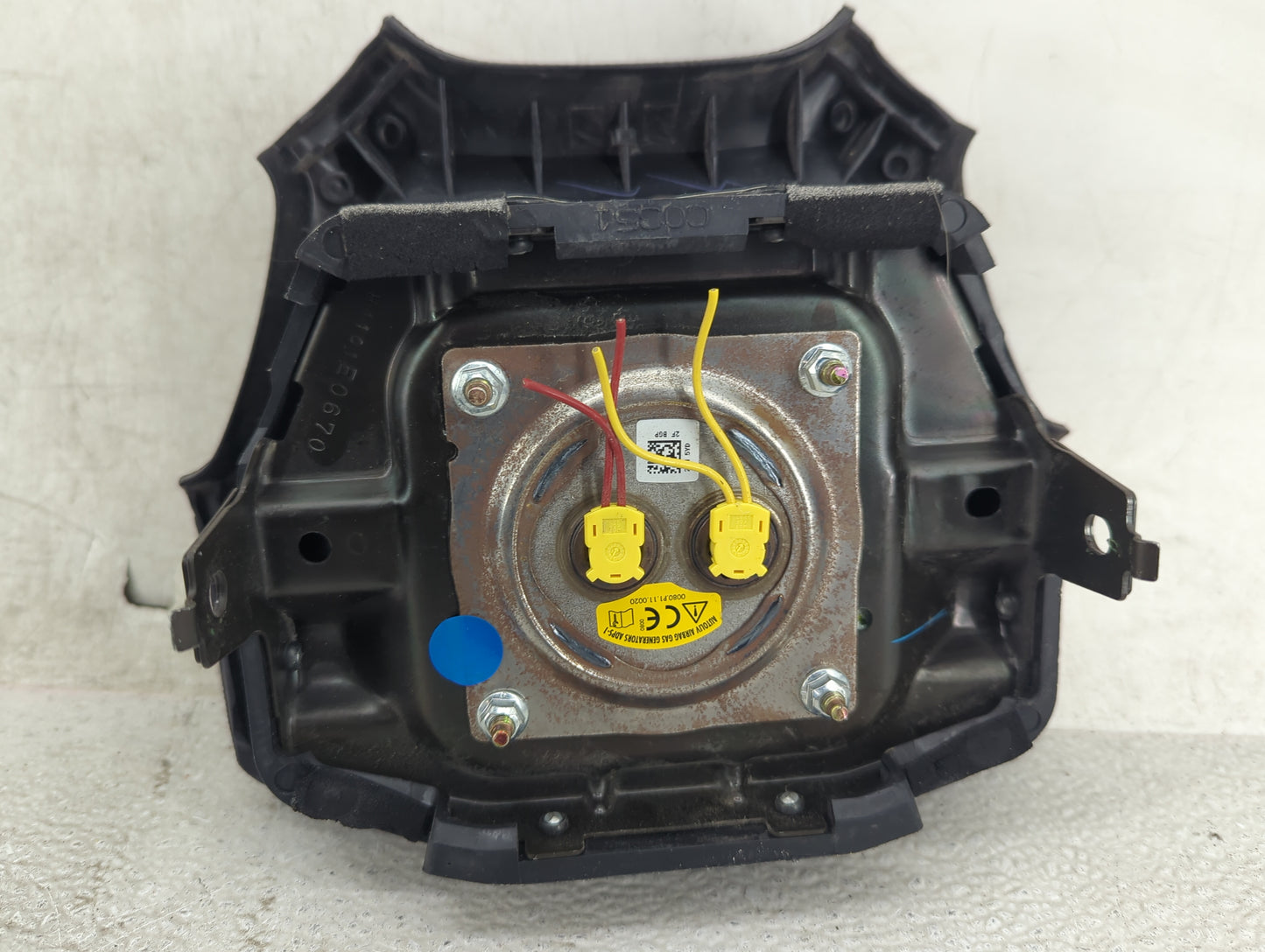 2004 Honda Crv Air Bag Driver Left Steering Wheel Mounted P/N:77800-S9A-A81 HE0007608 Fits OEM Used Auto Parts - Oemusedauto