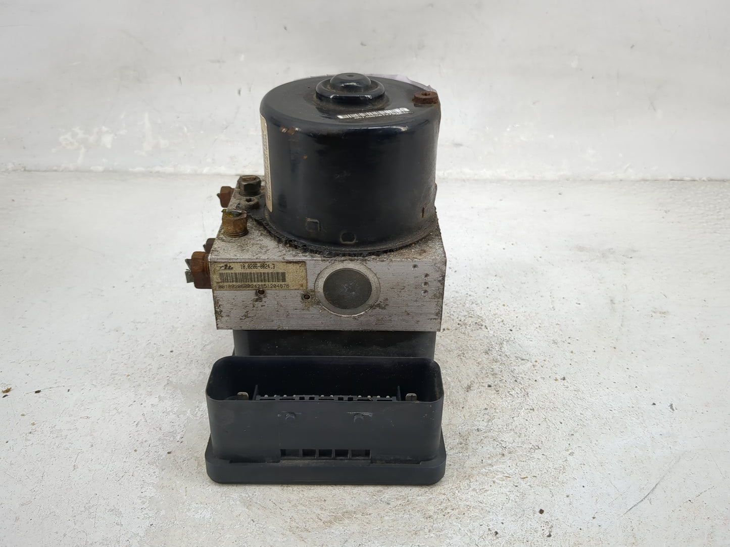 2004 Honda Crv ABS Pump Control Module Replacement P/N:57110-S9A-0130 10.0206-0024.3, 10.0960-07003 Fits Fits 2002 2003 OEM 