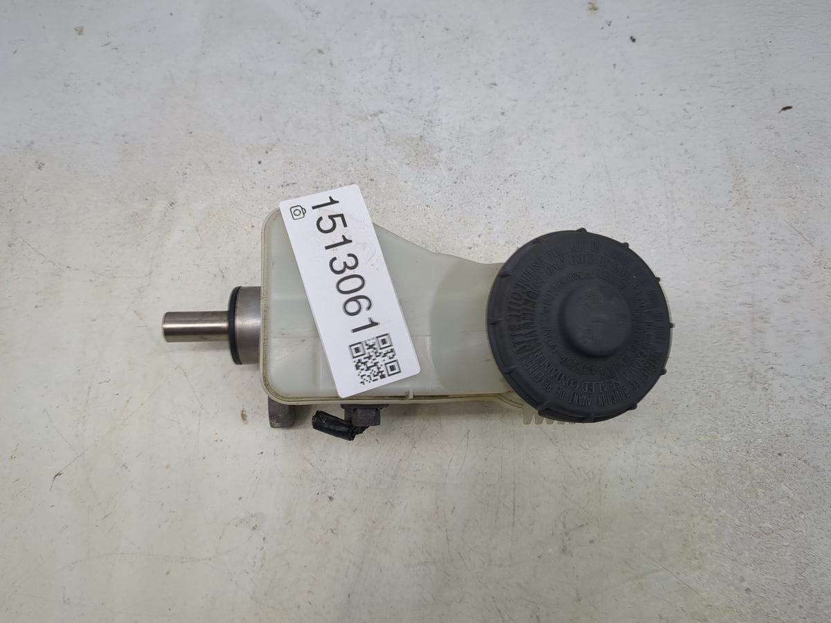 Honda Crv Brake Master Cylinder - Oemusedautoparts1.com