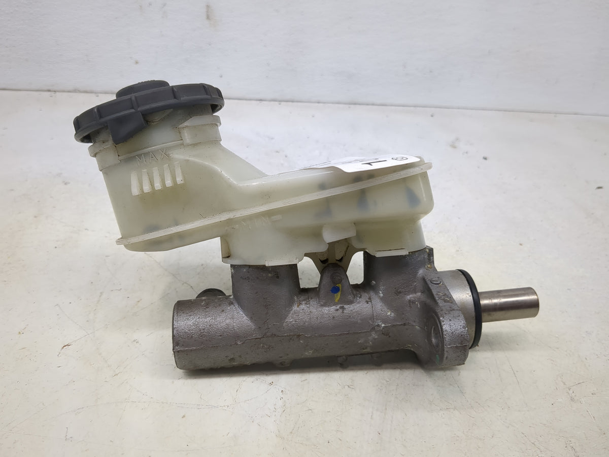 Honda Crv Brake Master Cylinder - Oemusedautoparts1.com
