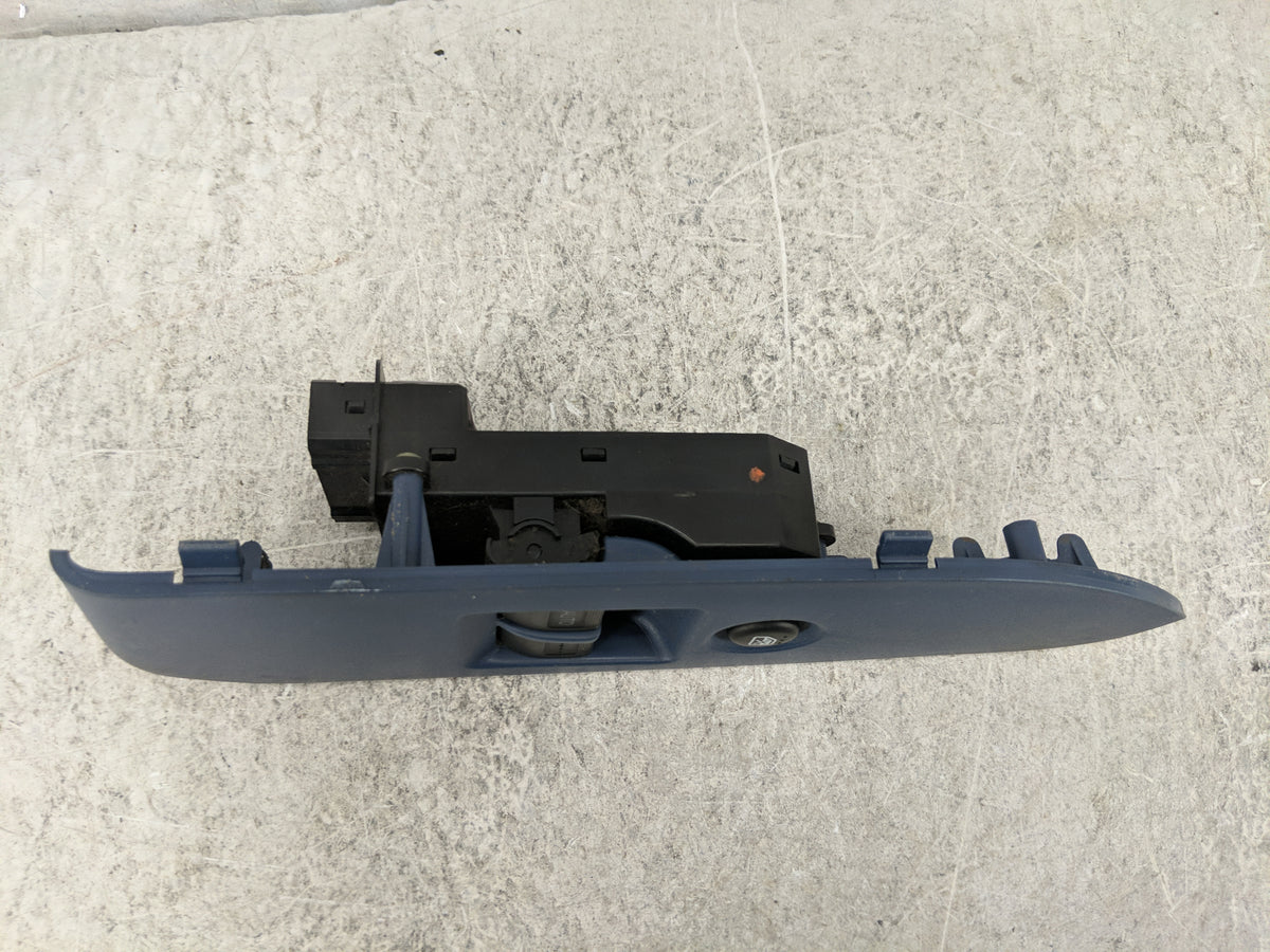 2003-2011 Honda Element Passenger Right Power Window Switch - Oemusedautoparts1.com