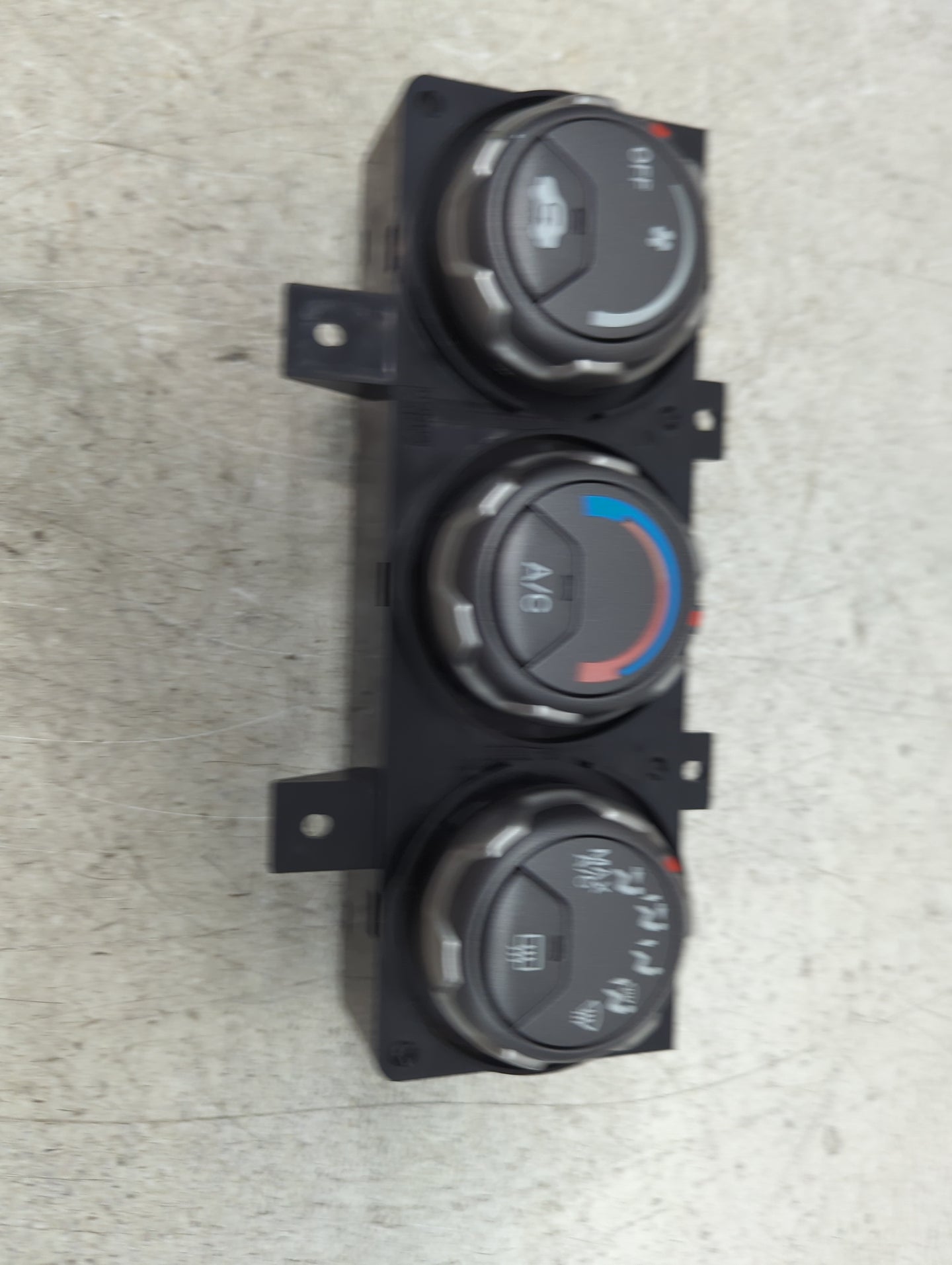 2003-2008 Honda Element Climate Control Module Temperature AC/Heater Replacement P/N:AQ-0124K Fits OEM Used Auto Parts - Oem