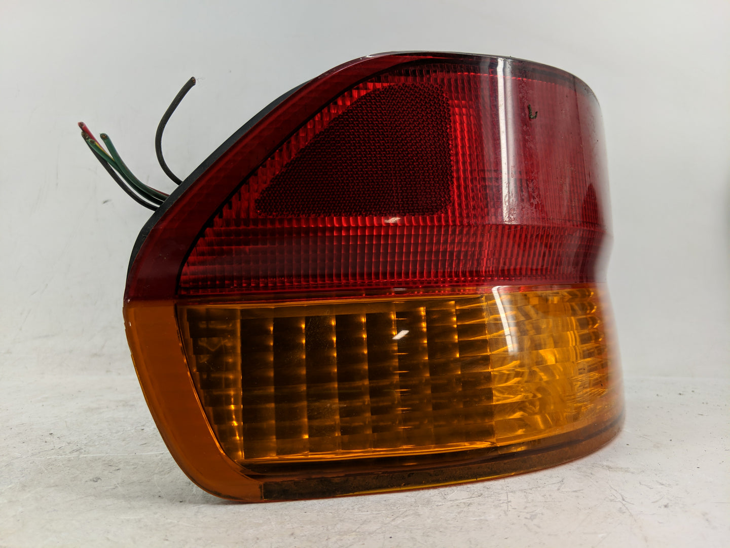 2002-2004 Honda Odyssey Tail Light Assembly Driver Left OEM Fits Fits 2002 2003 2004 OEM Used Auto Parts - Oemusedautoparts1