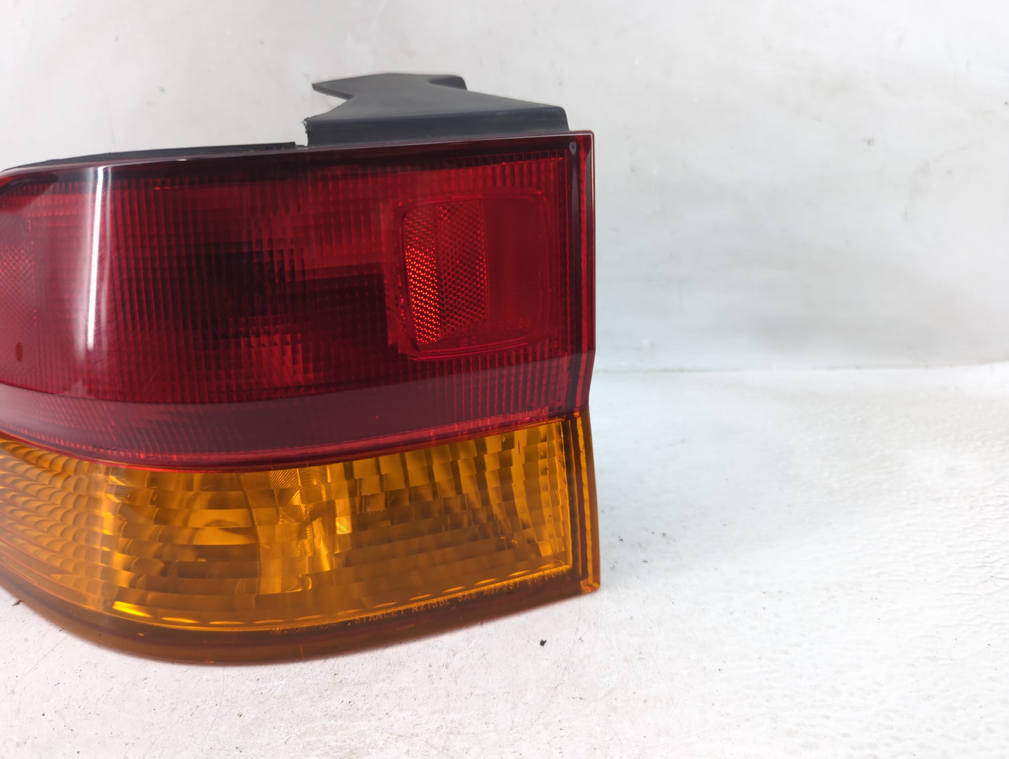 2002-2004 Honda Odyssey Tail Light Assembly Driver Left OEM Fits Fits 2002 2003 2004 OEM Used Auto Parts - Oemusedautoparts1