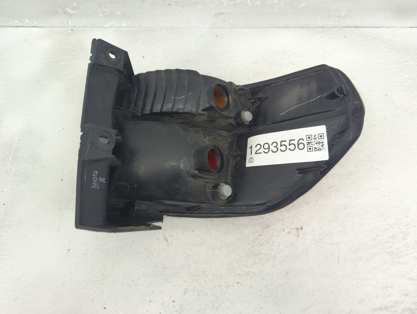 2002-2004 Honda Odyssey Tail Light Assembly Passenger Right OEM Fits Fits 2002 2003 2004 OEM Used Auto Parts - Oemusedautopa