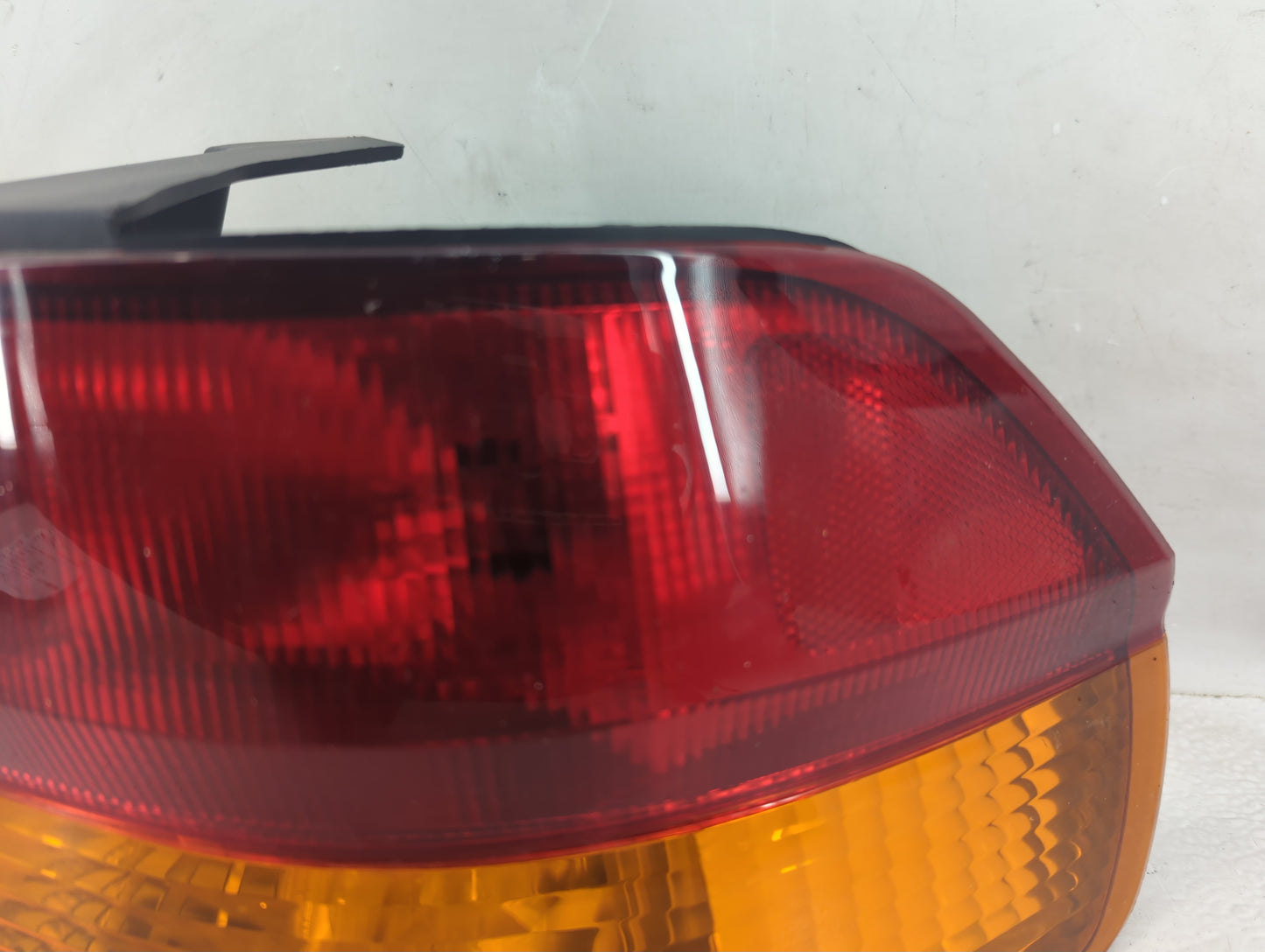 2002-2004 Honda Odyssey Tail Light Assembly Passenger Right OEM Fits Fits 2002 2003 2004 OEM Used Auto Parts - Oemusedautopa