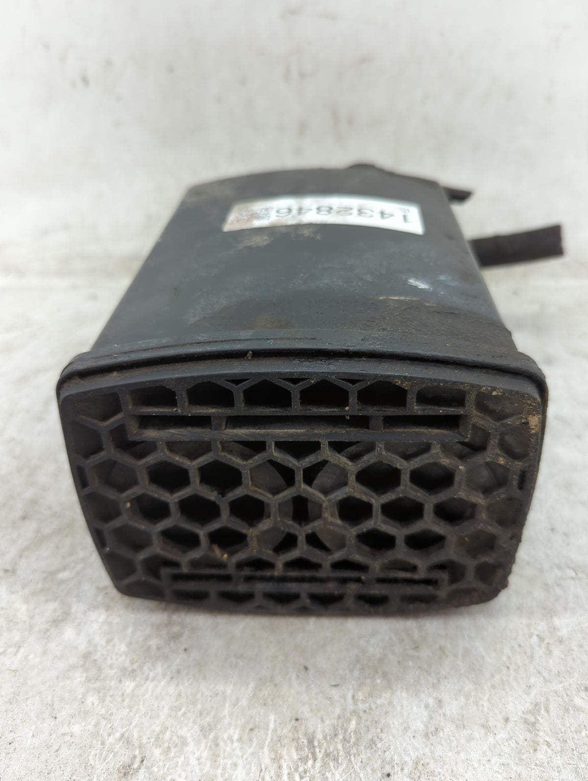 2004 Honda Odyssey Fuel Vapor Charcoal Canister - Oemusedautoparts1.com