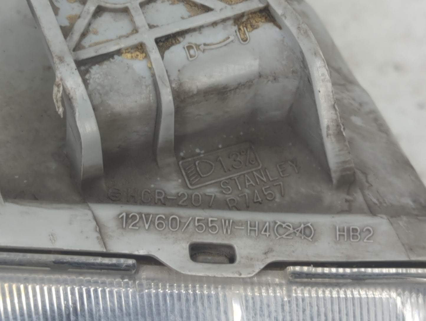 1999-2004 Honda Odyssey Passenger Right Oem Head Light Headlight Lamp - Oemusedautoparts1.com