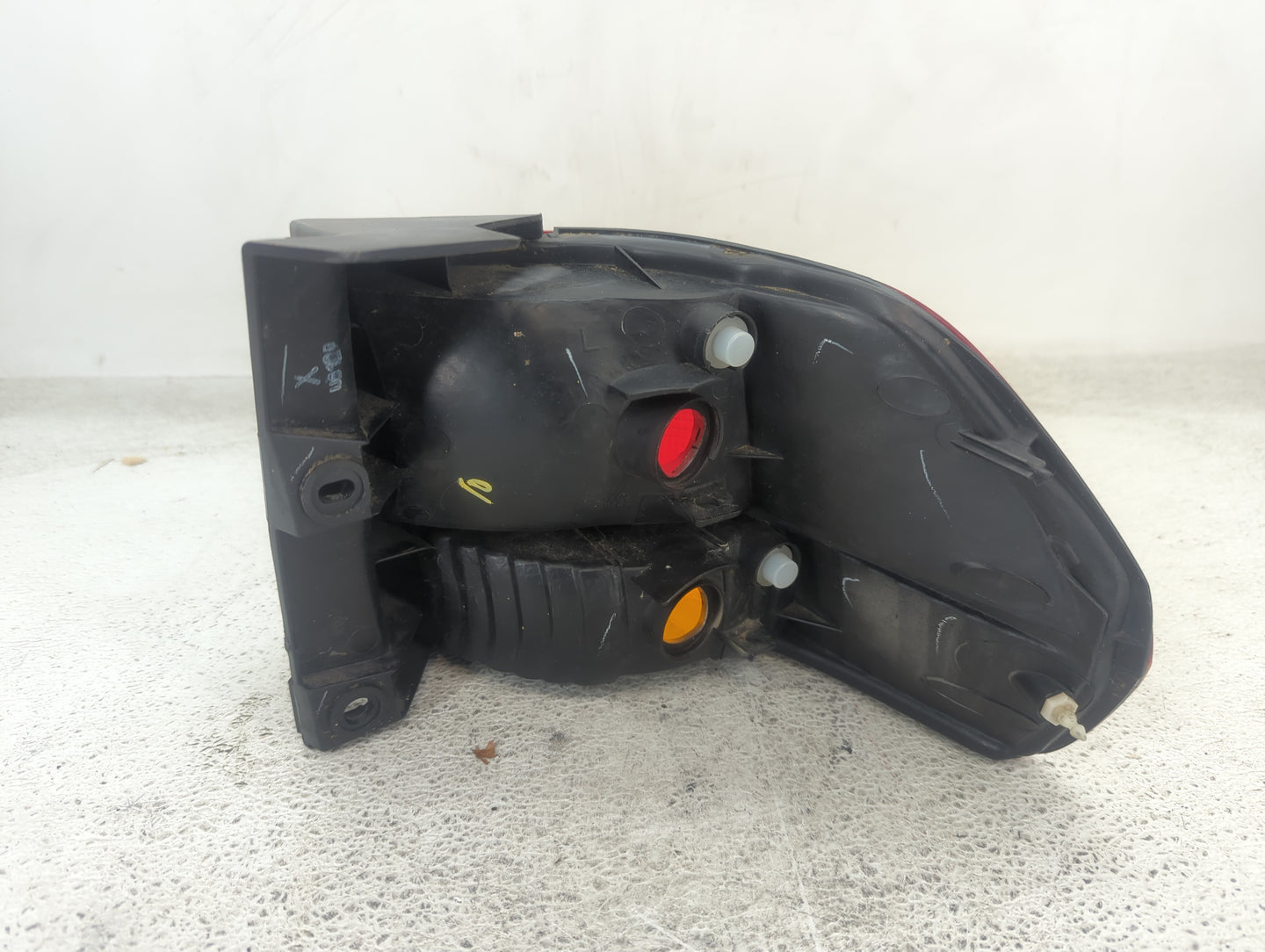 2002-2004 Honda Odyssey Tail Light Assembly Driver Left OEM Fits Fits 2002 2003 2004 OEM Used Auto Parts - Oemusedautoparts1